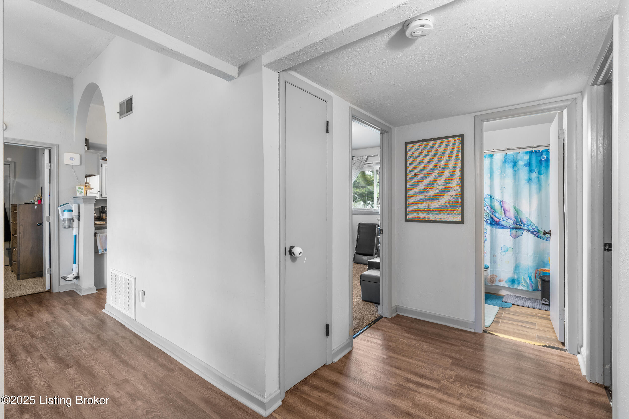 6907 Ethan Allen Way