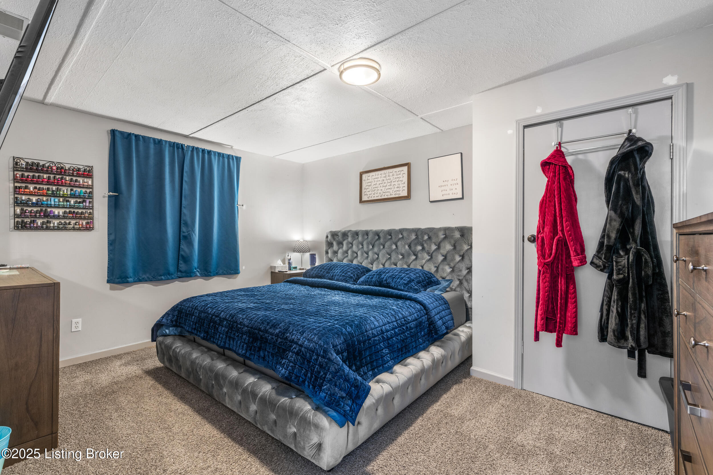 6907 Ethan Allen Way