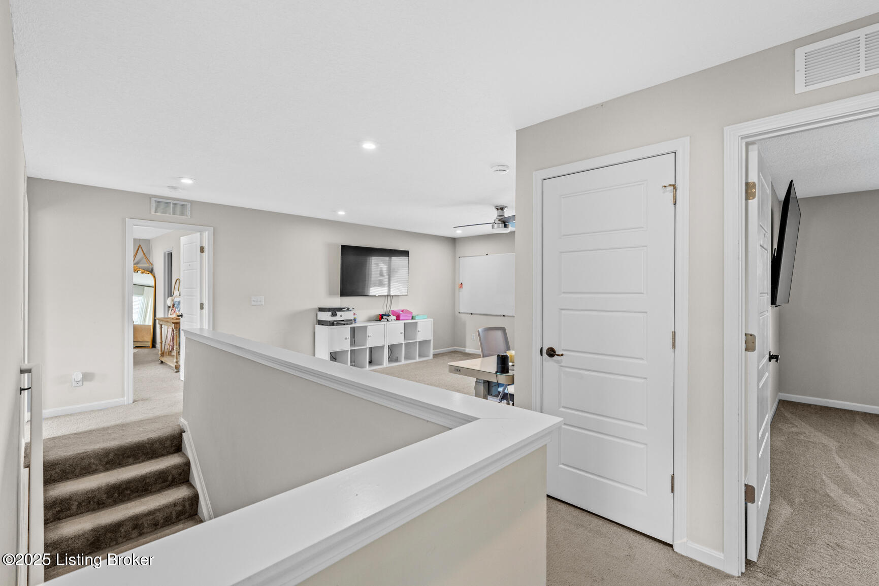 139 Shadow Rock Ct