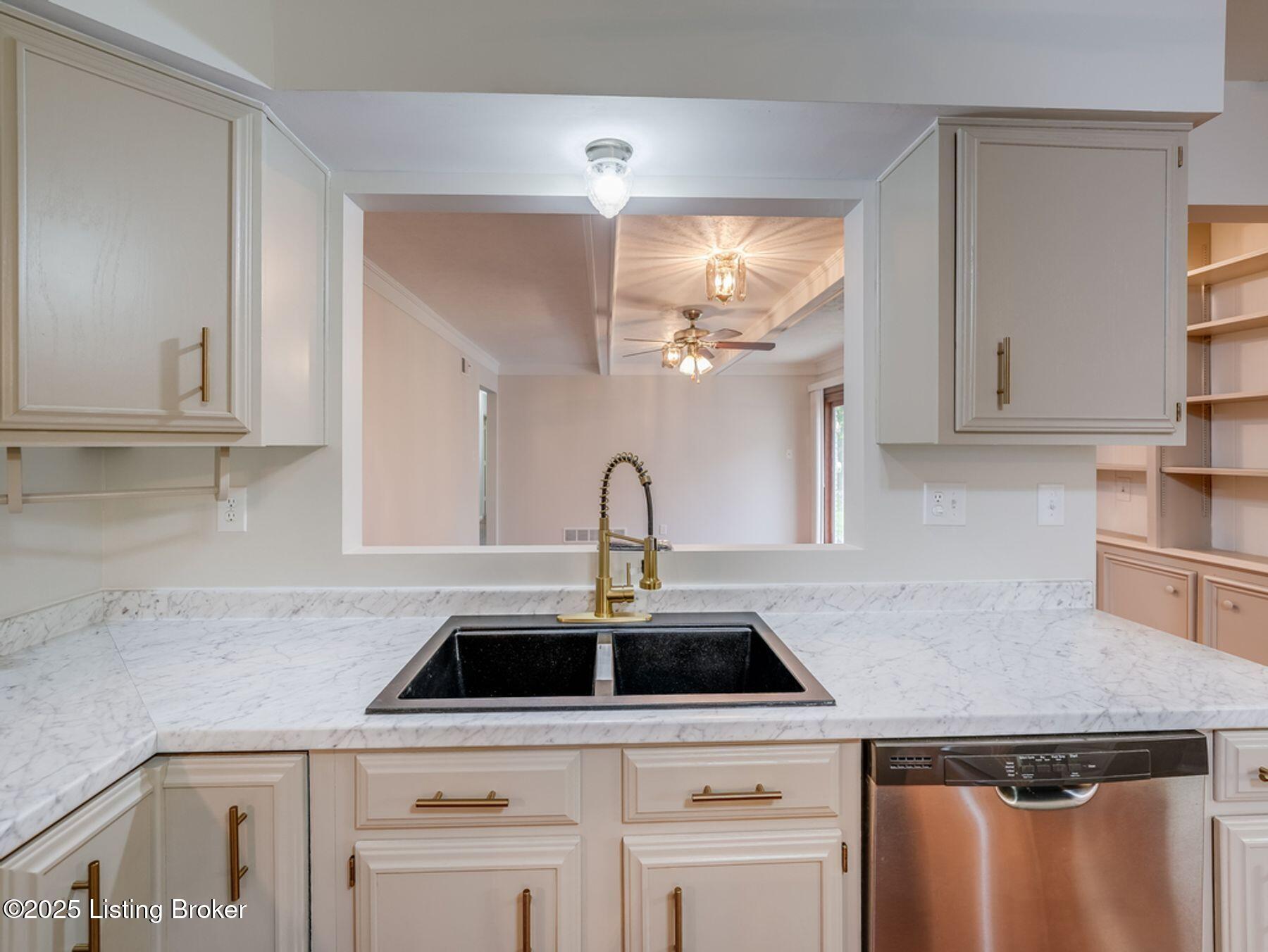478 Tollview Dr
