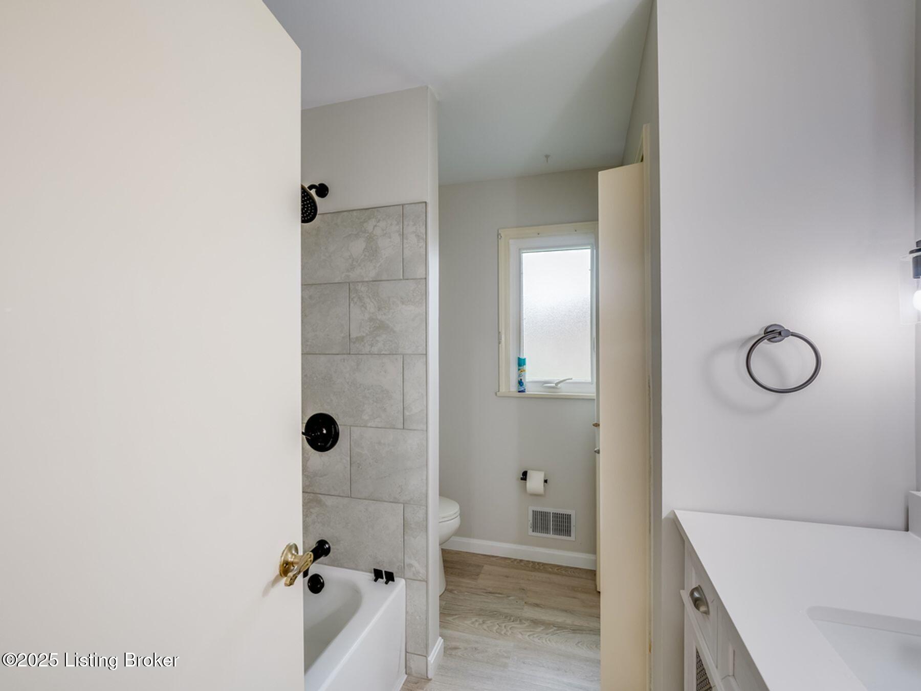 478 Tollview Dr