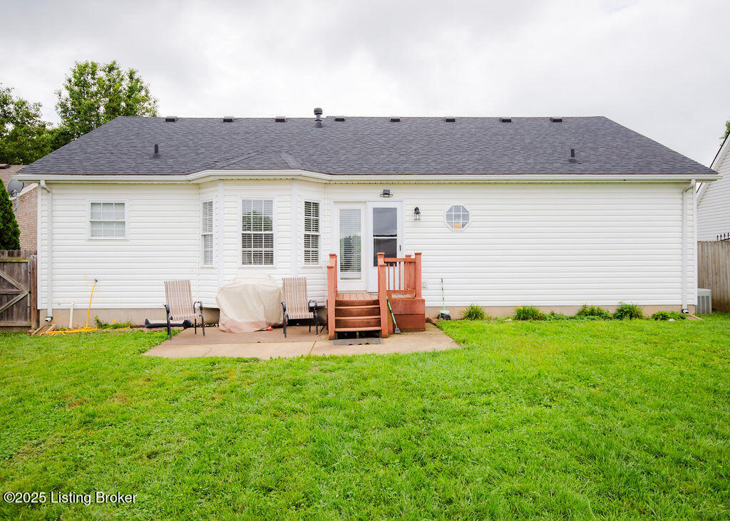11913 E Orell Rd