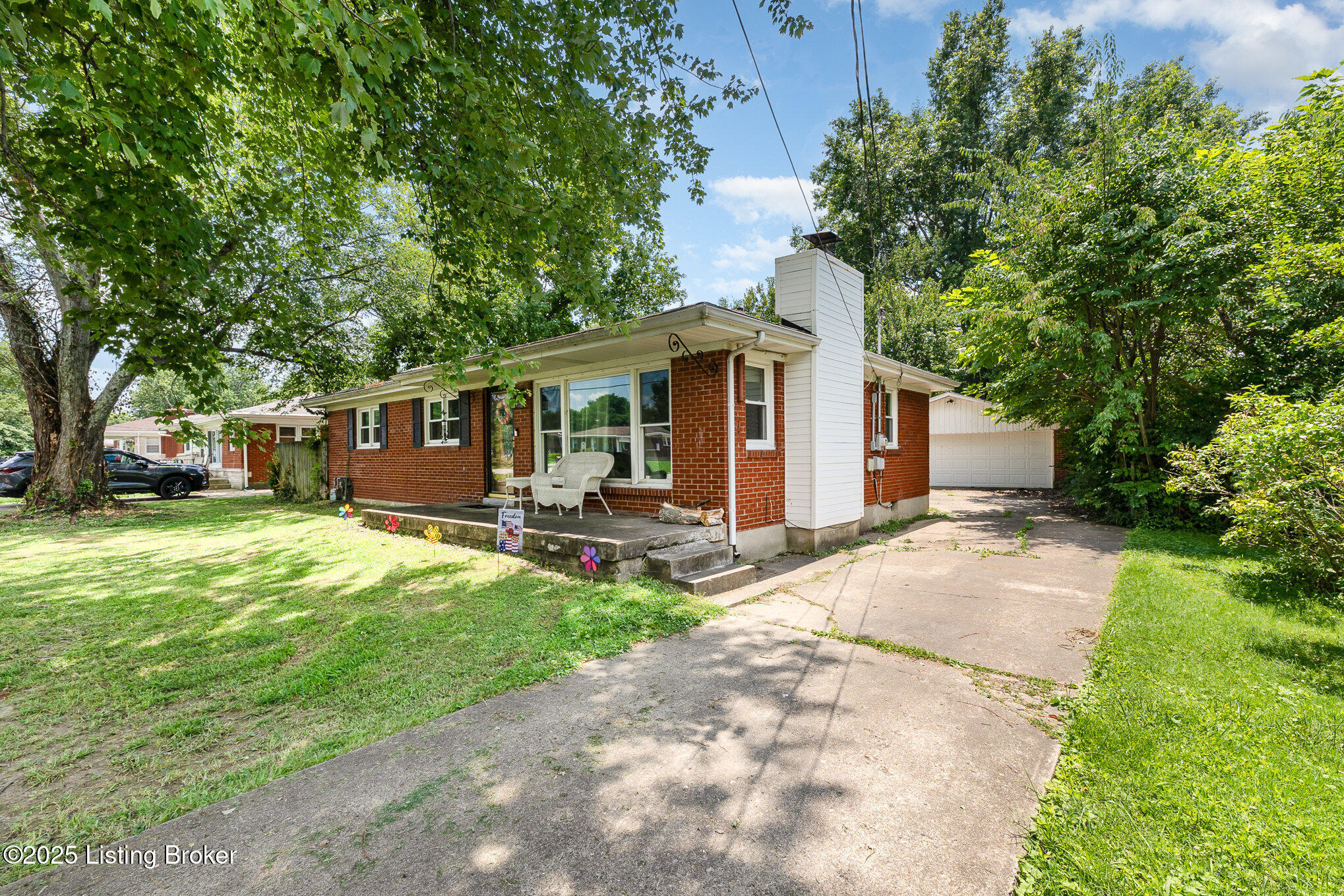 5606 Walnut Way