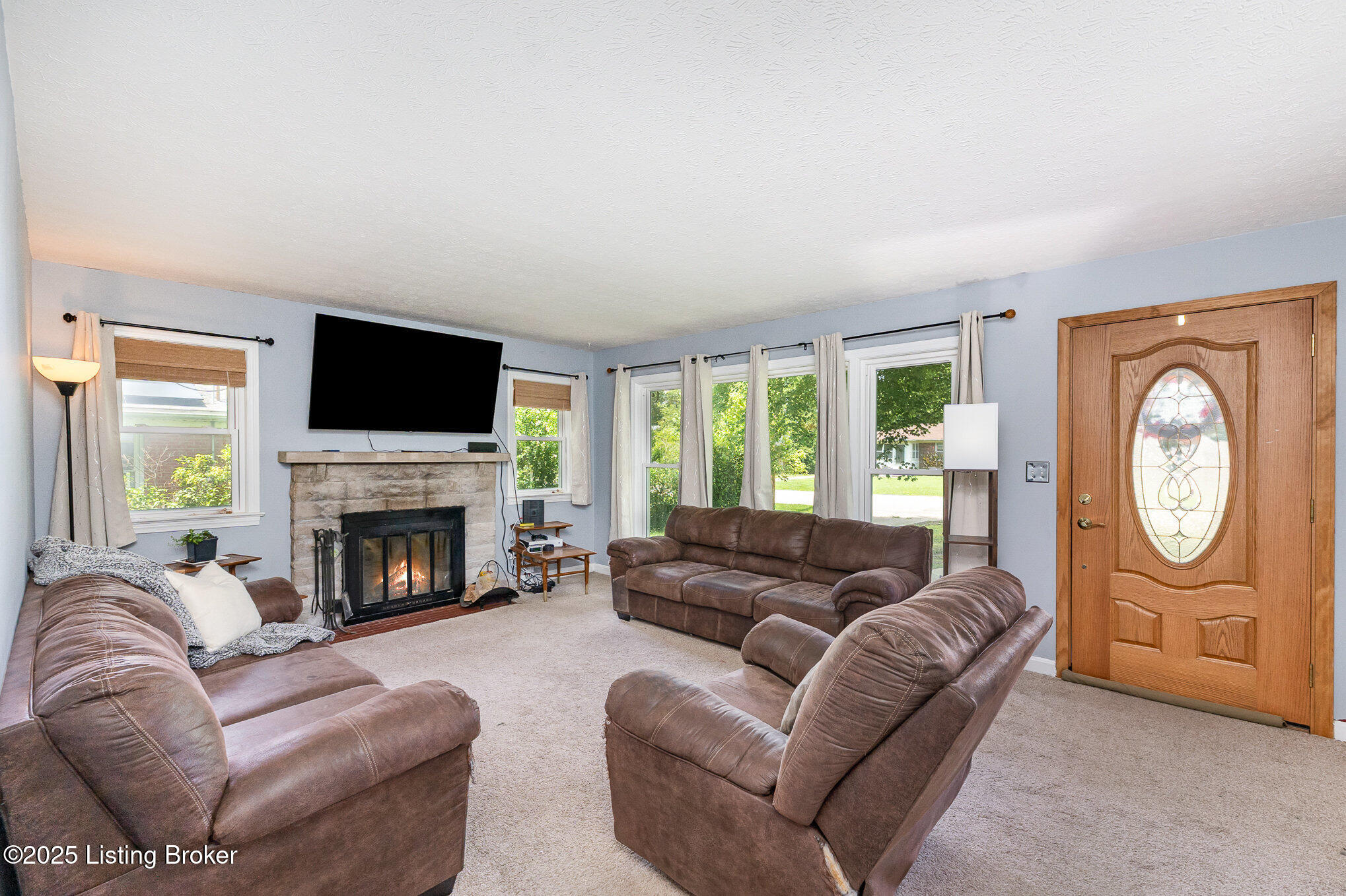 5606 Walnut Way