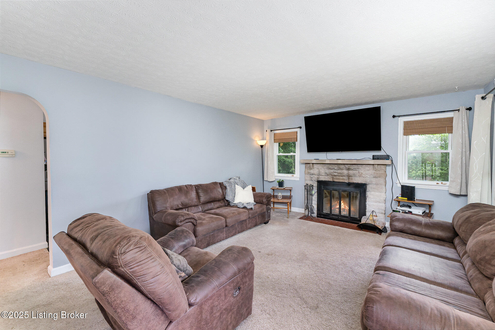 5606 Walnut Way
