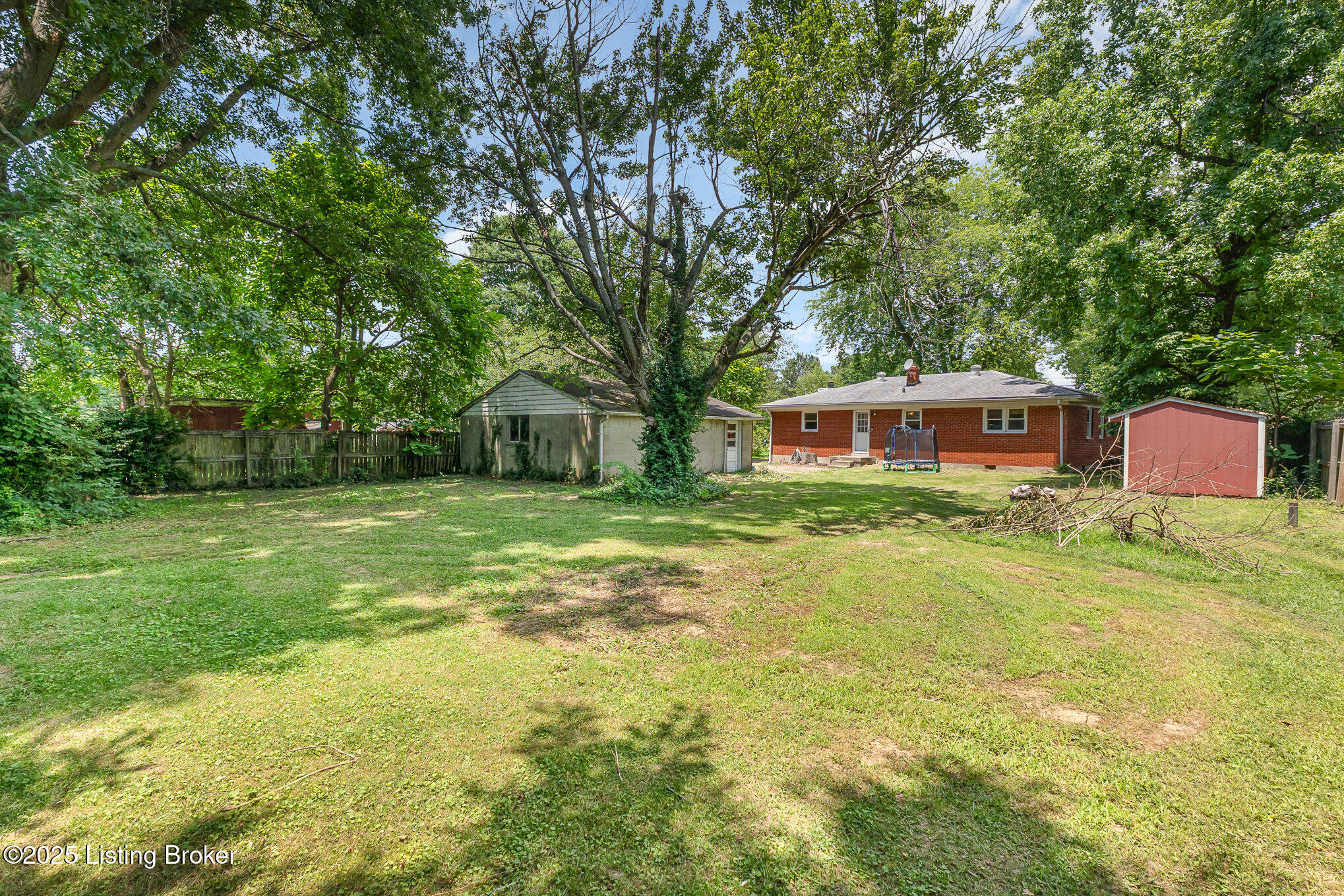 5606 Walnut Way