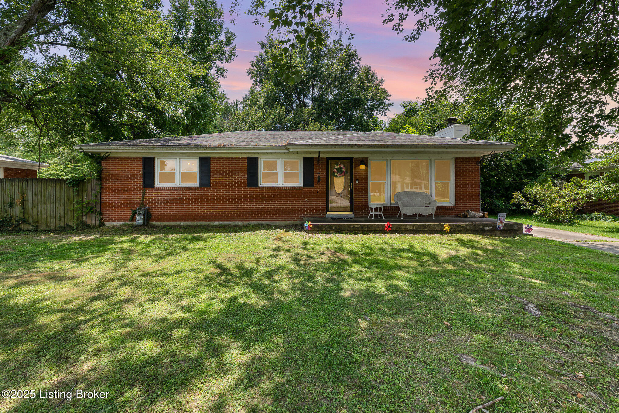 5606 Walnut Way