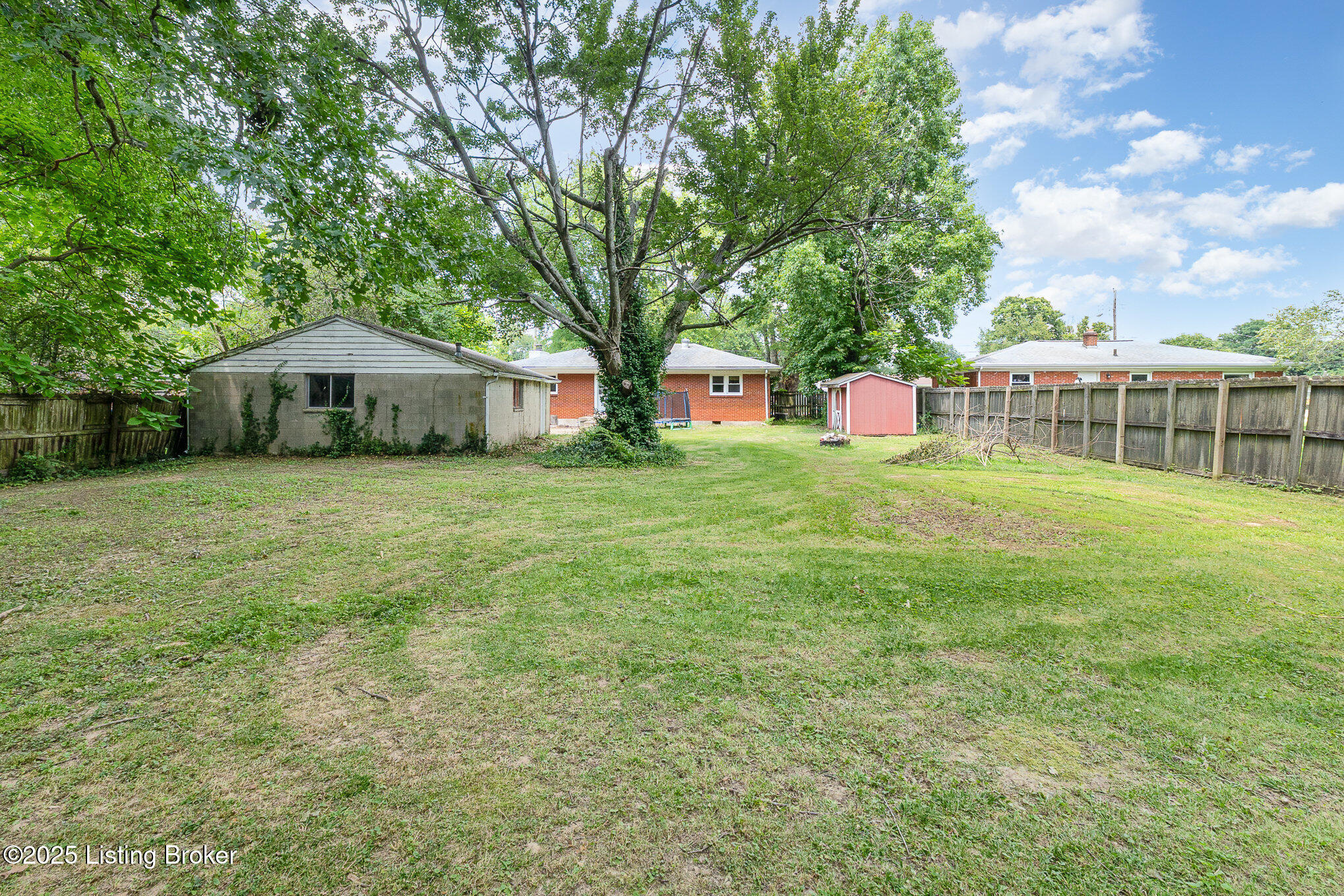 5606 Walnut Way