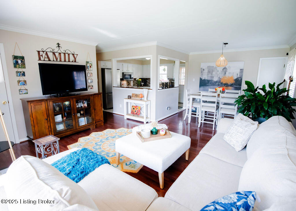 6707 Orange Blossom Rd