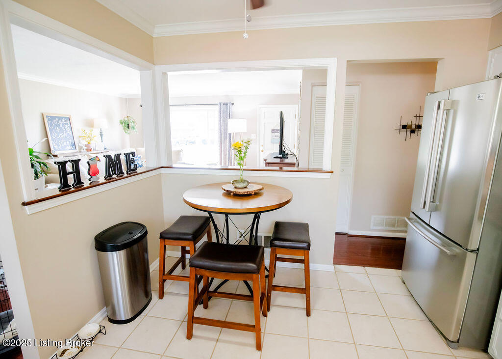 6707 Orange Blossom Rd