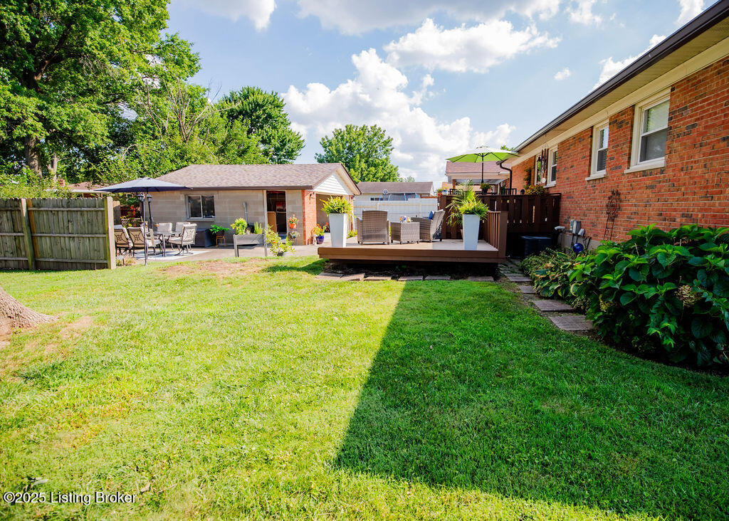 6707 Orange Blossom Rd