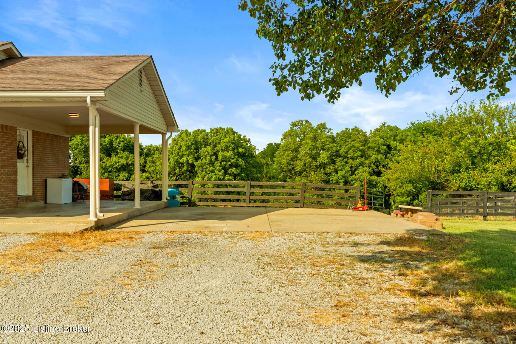 6026 Taylorsville Rd