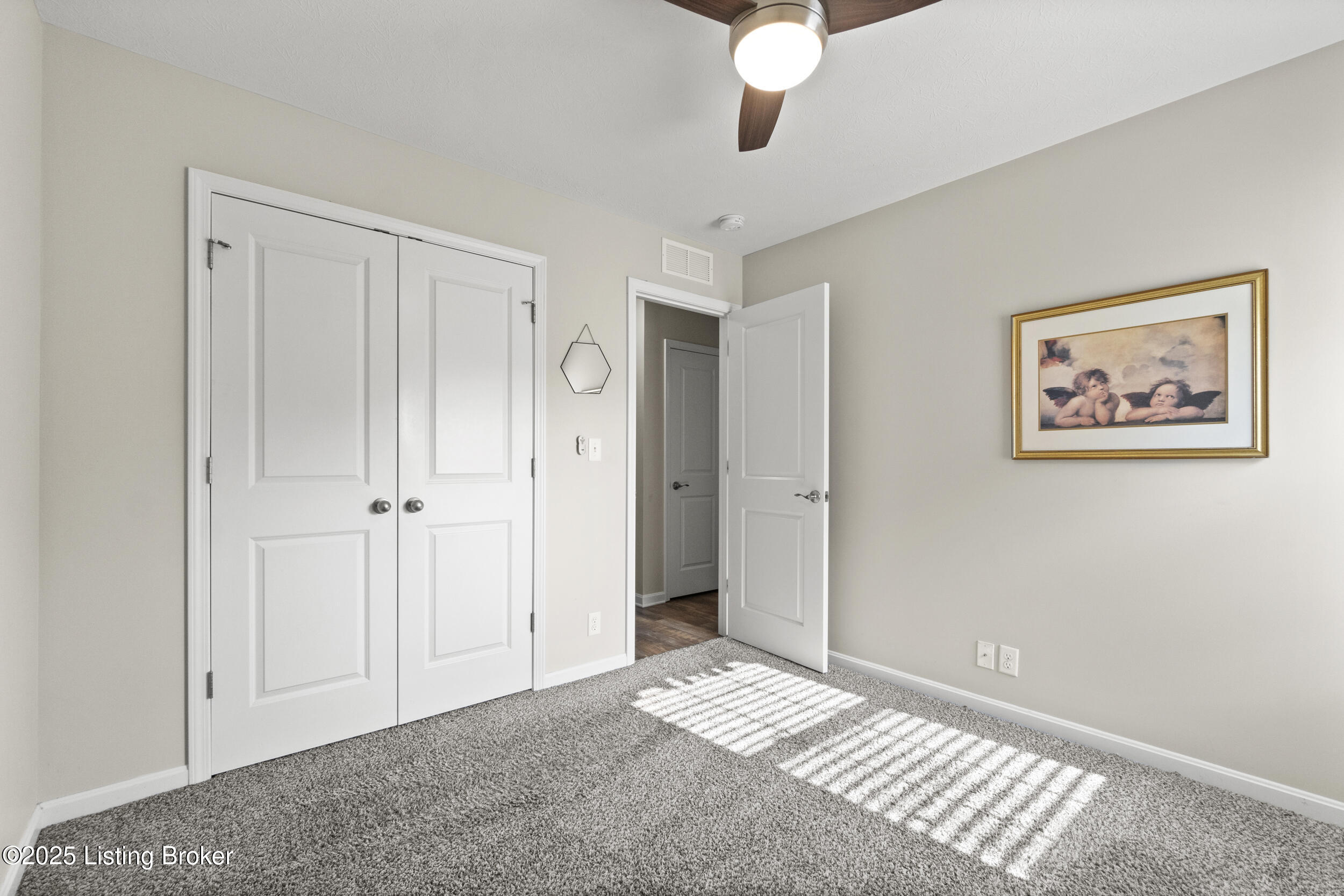 124 Round Rock Dr