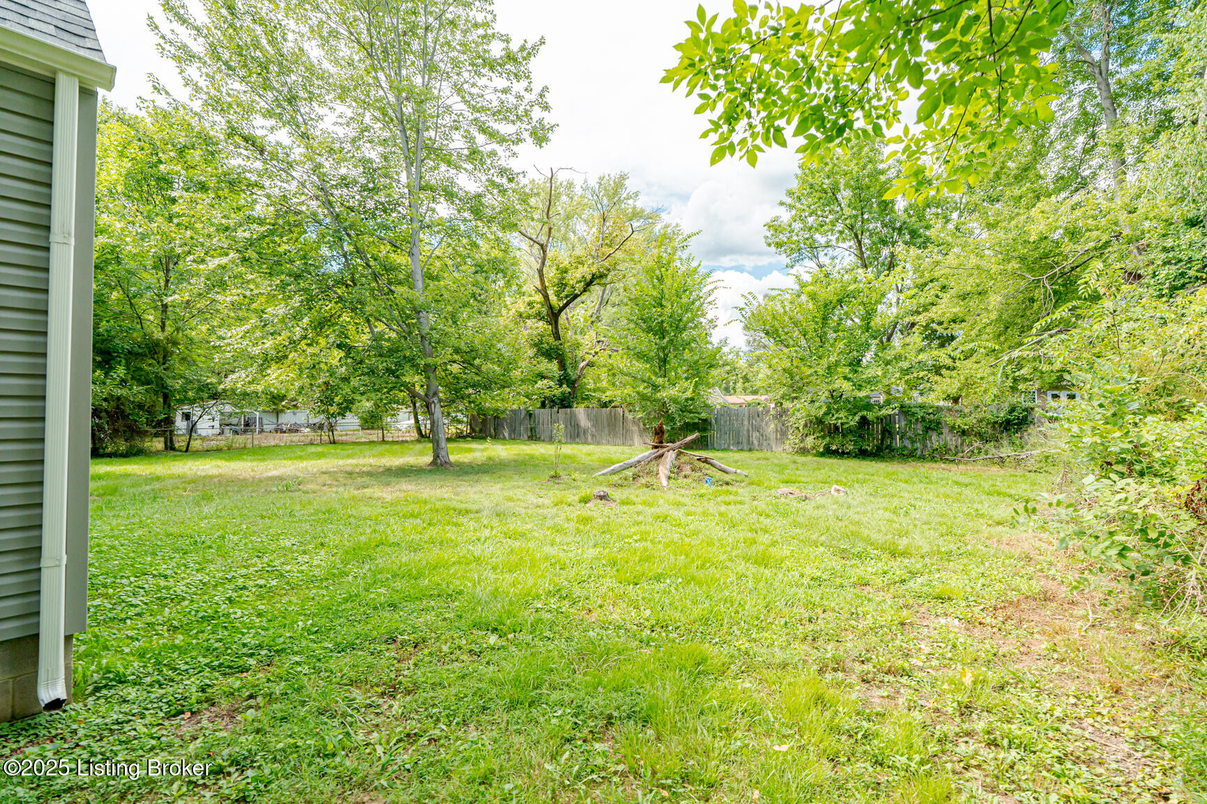 4607 Rose Farm Dr