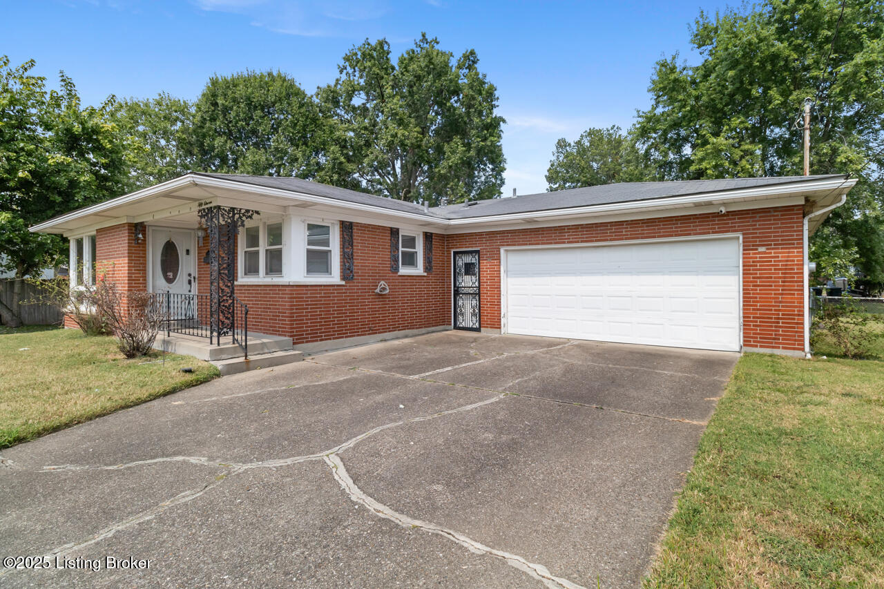 5011 Paramount Dr