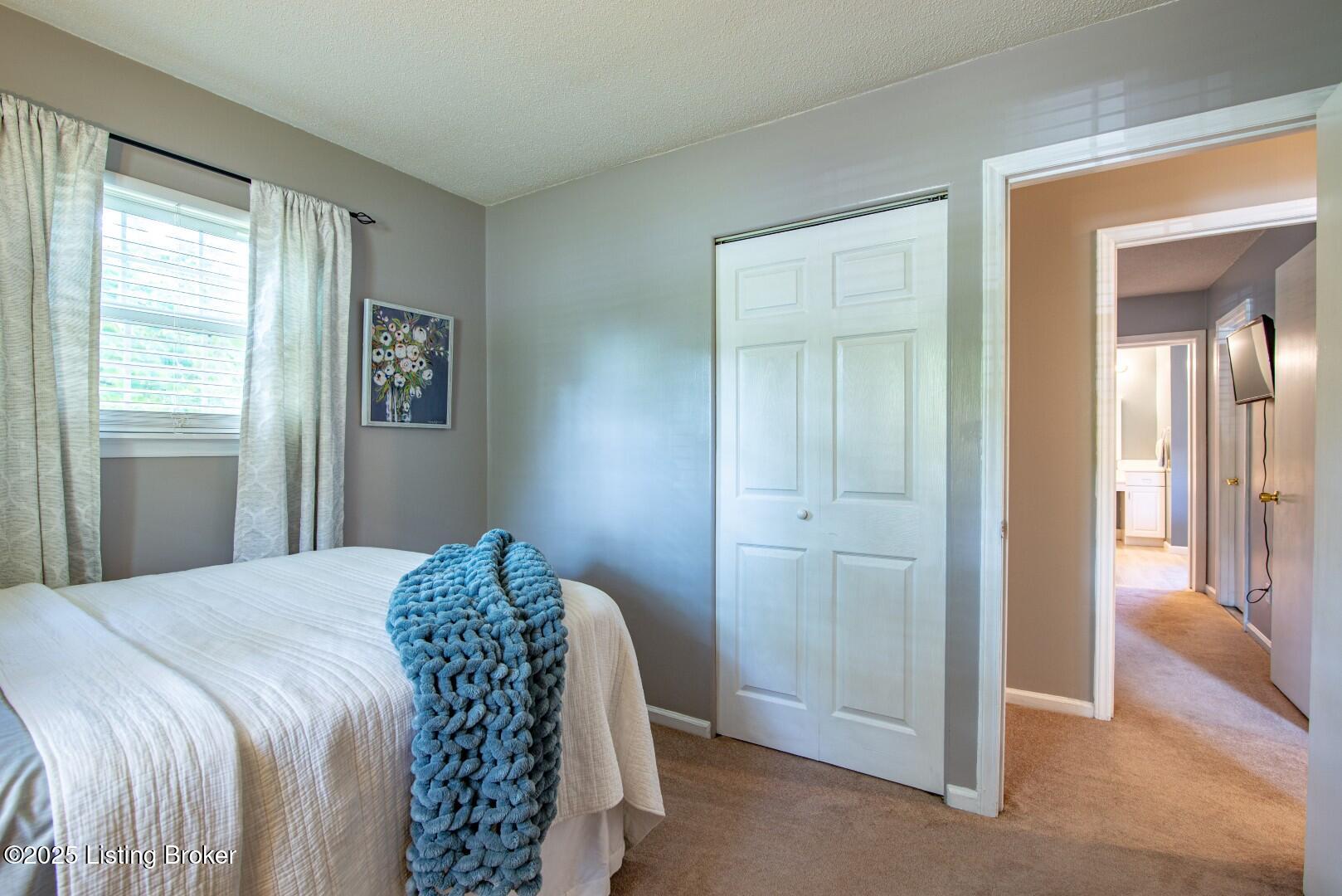 410 Village Dr