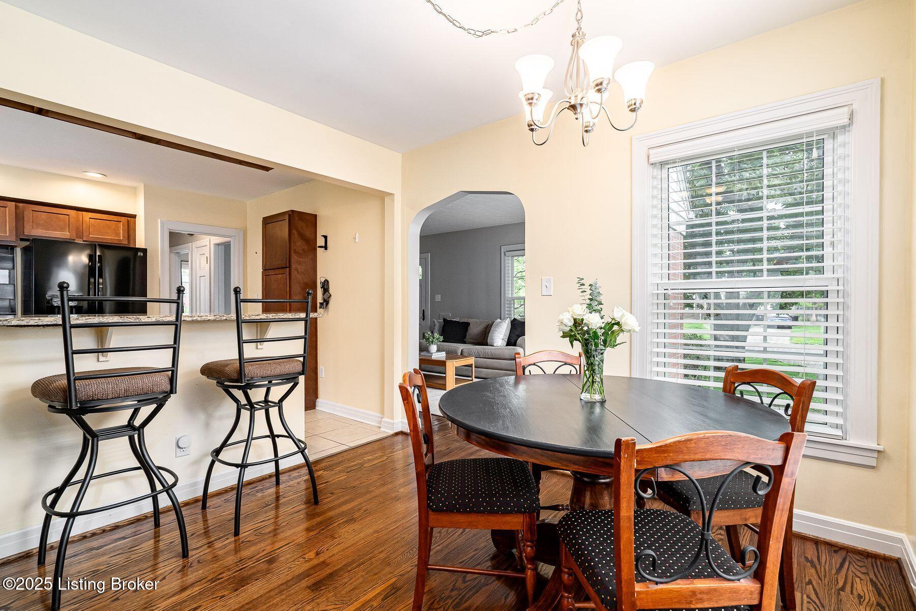 1008 Rosemary Dr