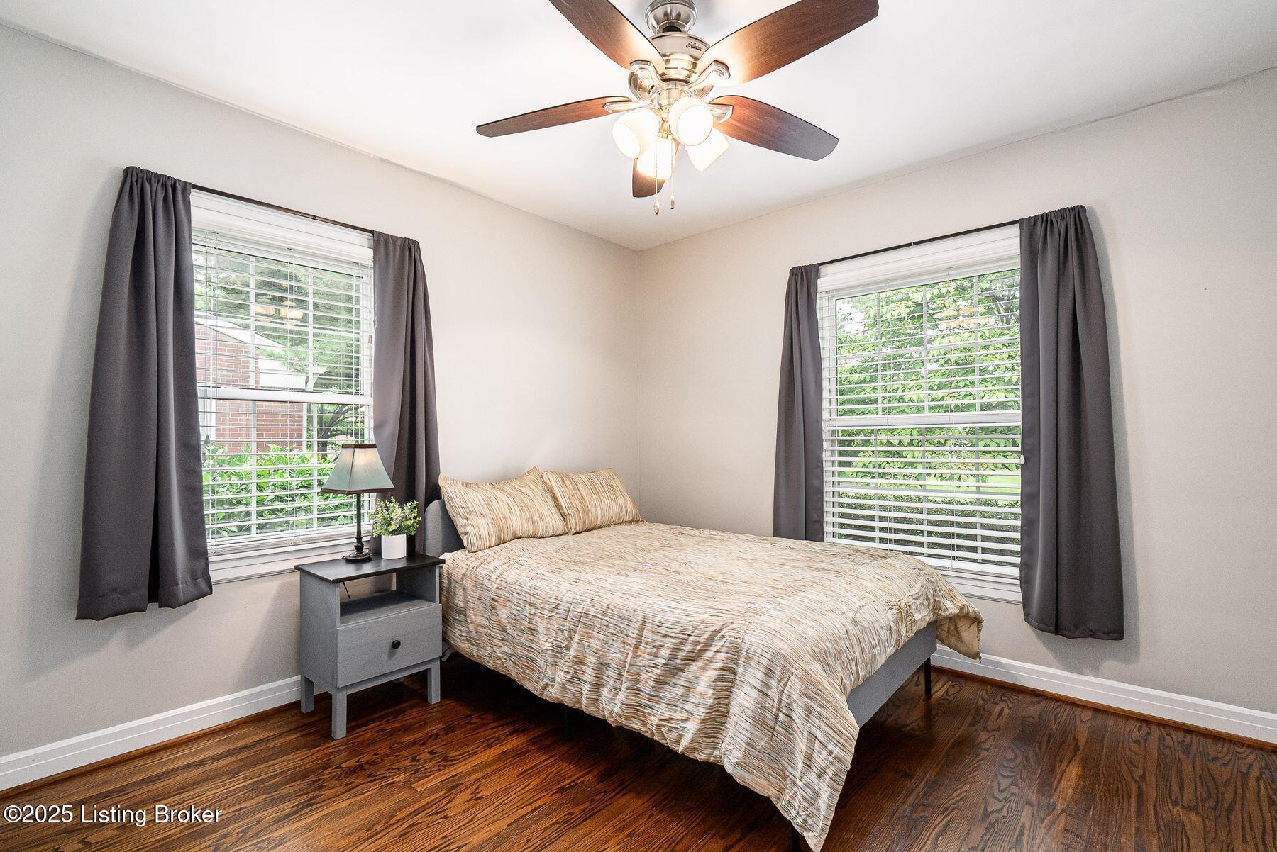 1008 Rosemary Dr