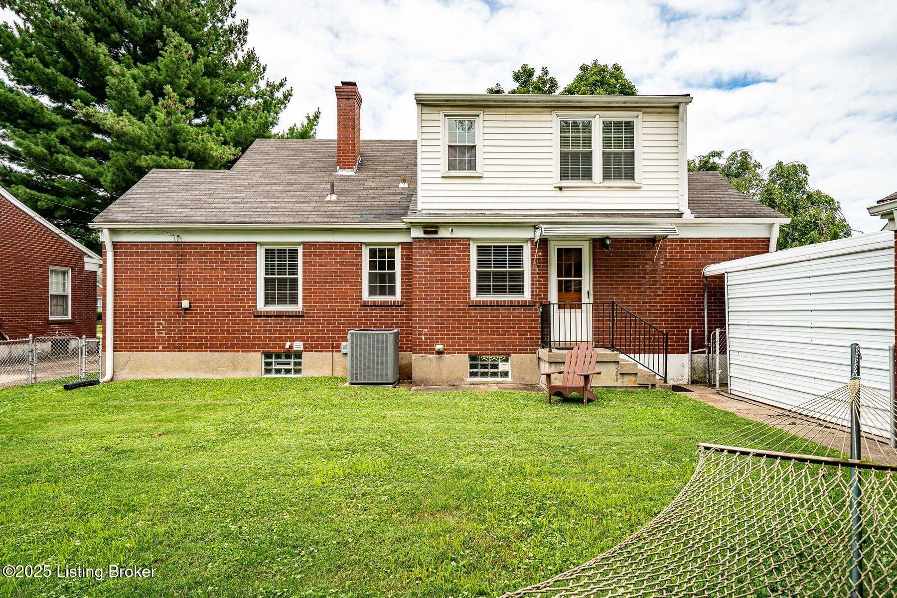 1008 Rosemary Dr