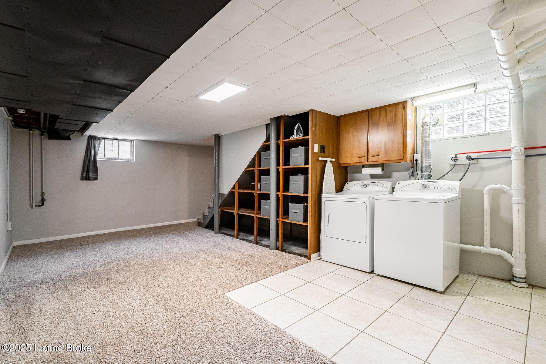 1008 Rosemary Dr
