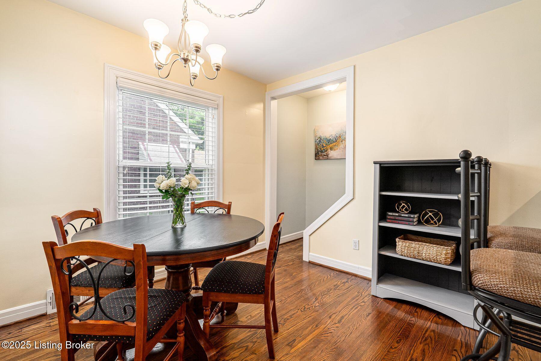 1008 Rosemary Dr