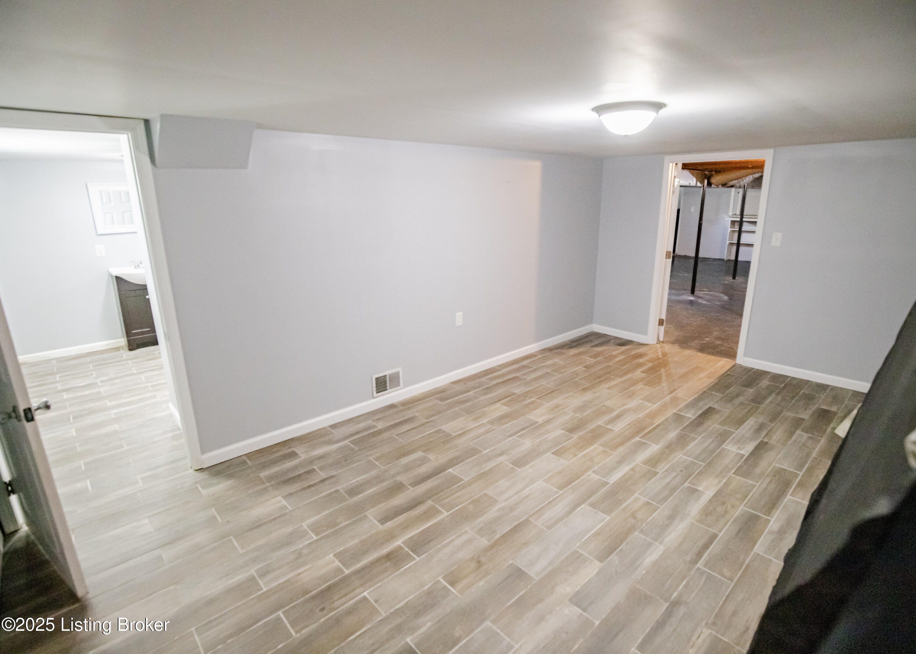 61 Farmers Ridge Rd