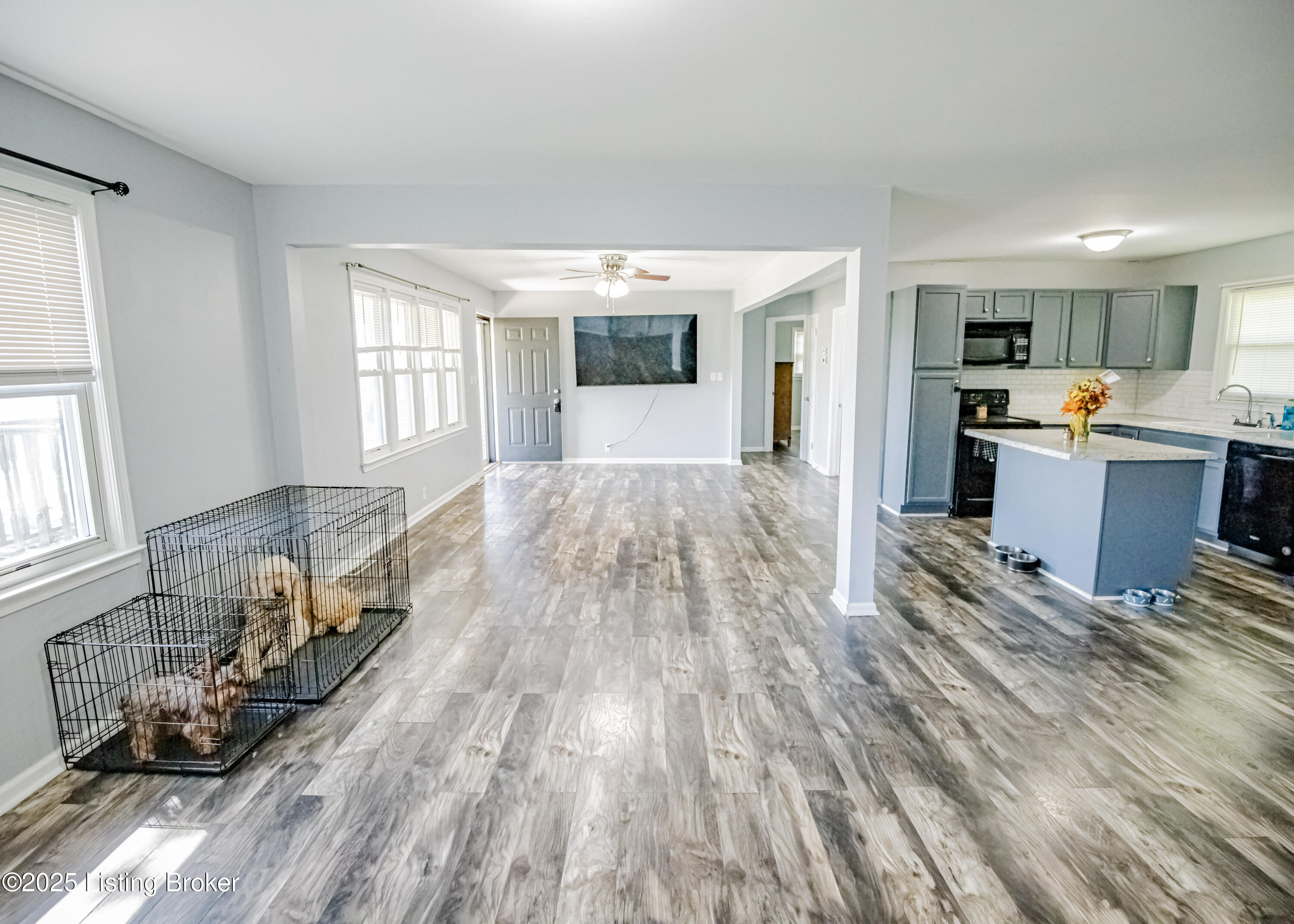 61 Farmers Ridge Rd