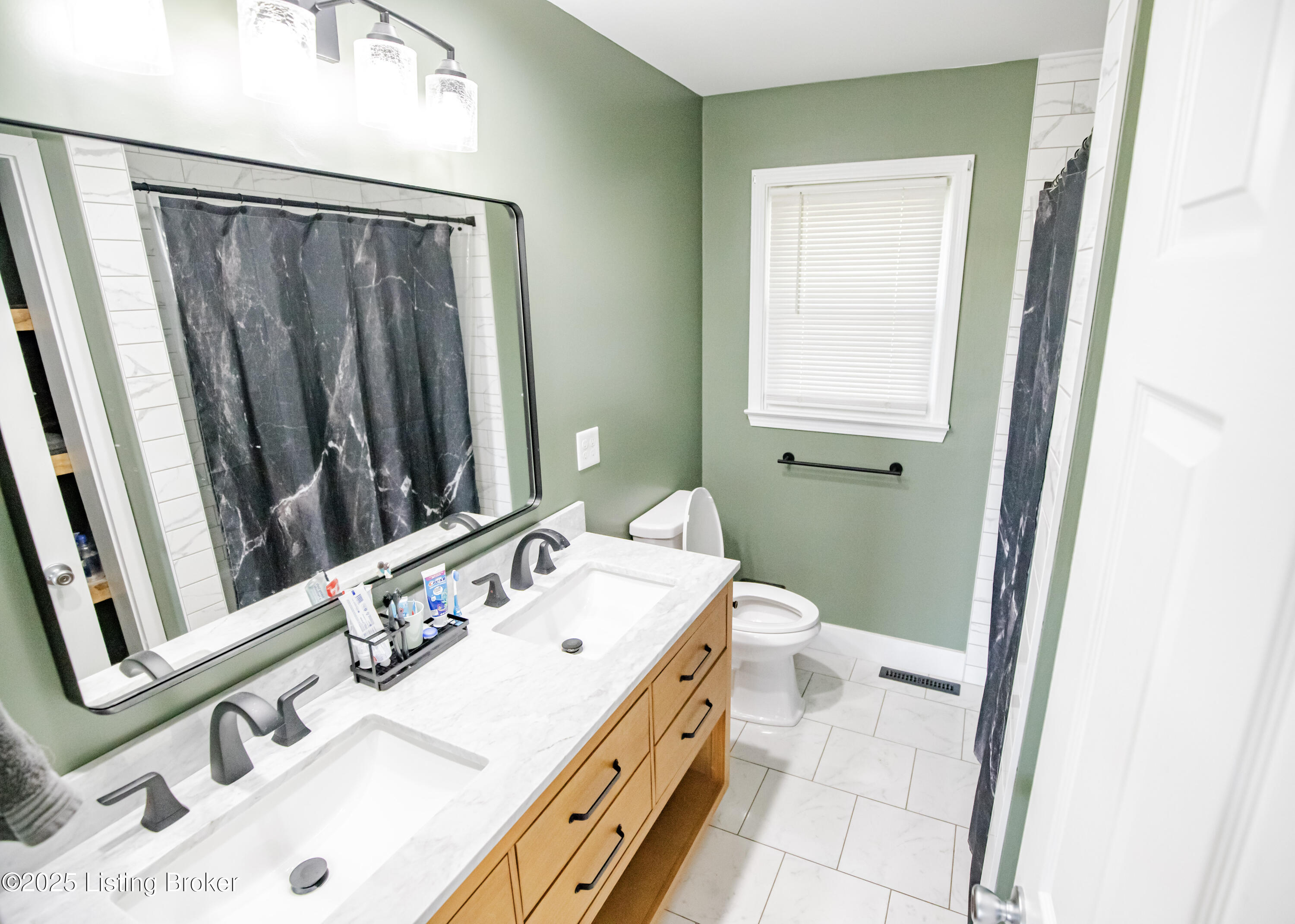 61 Farmers Ridge Rd