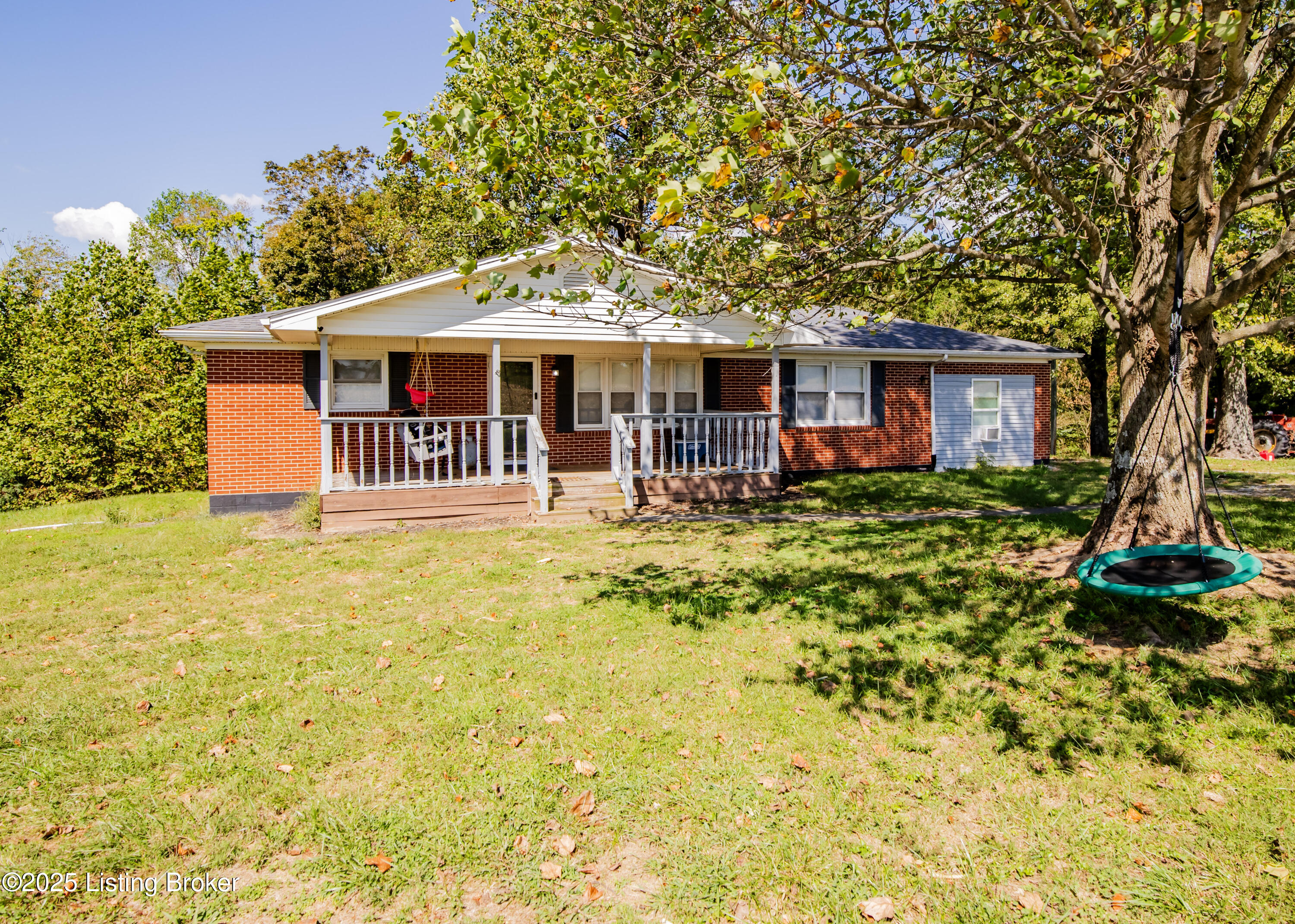 61 Farmers Ridge Rd