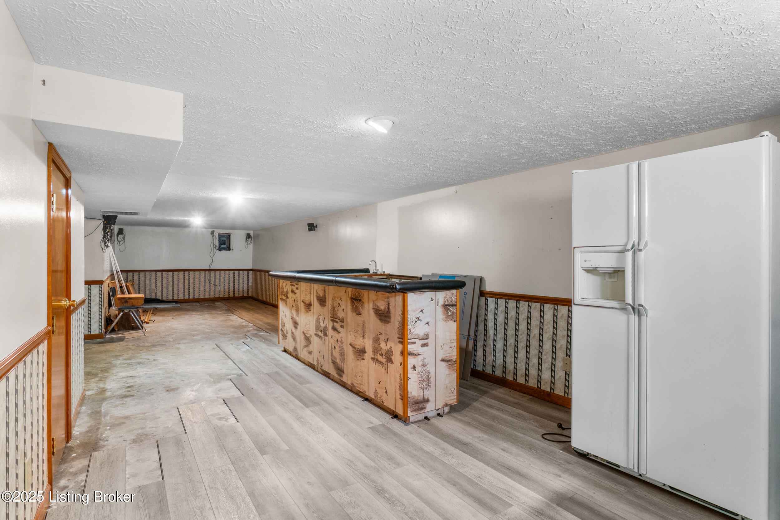 5610 Cynthia Dr