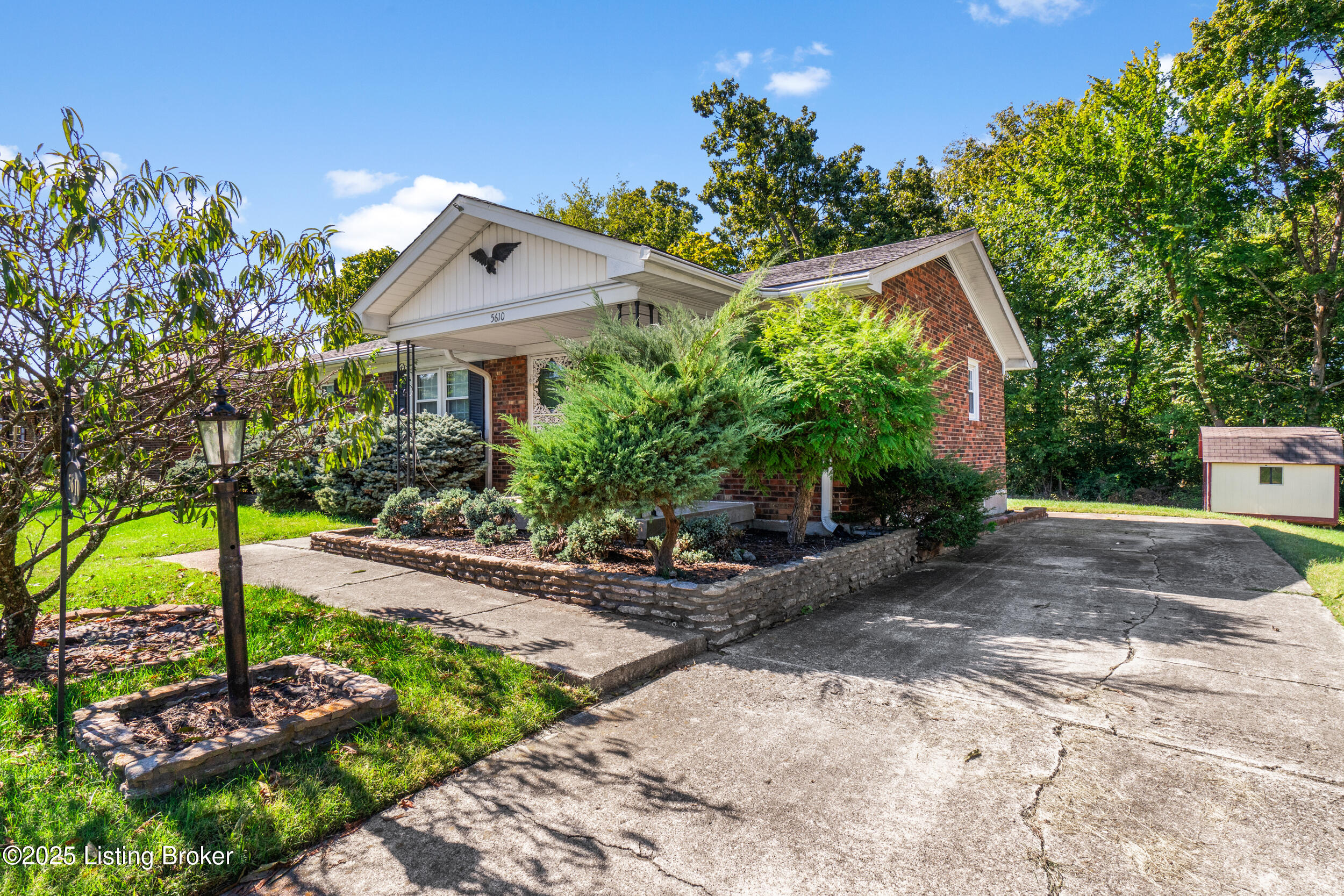 5610 Cynthia Dr