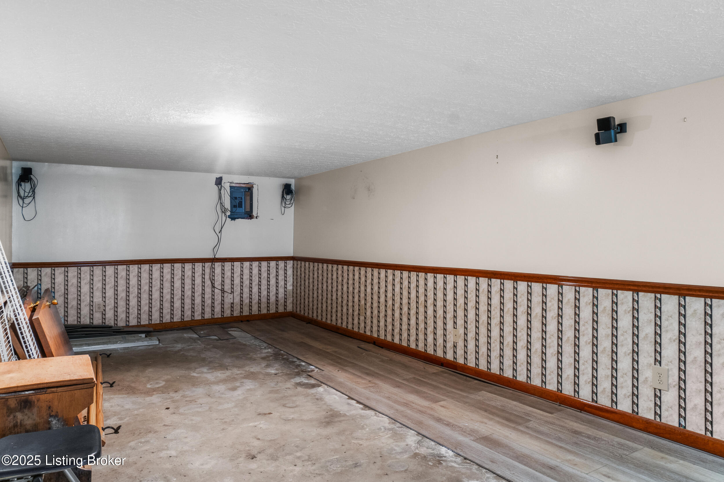 5610 Cynthia Dr
