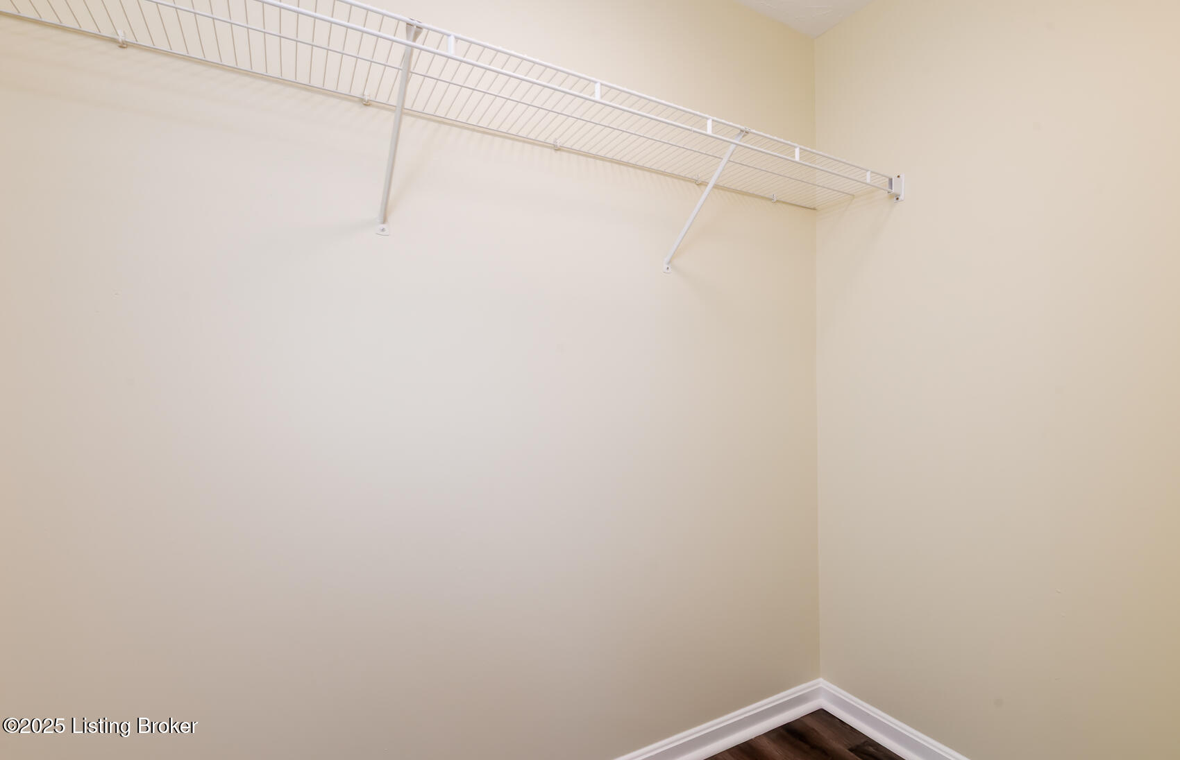 214 Spencer Ln