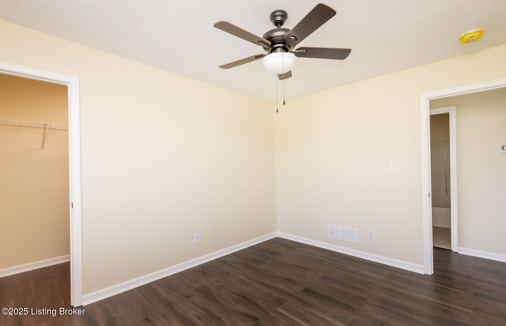 214 Spencer Ln