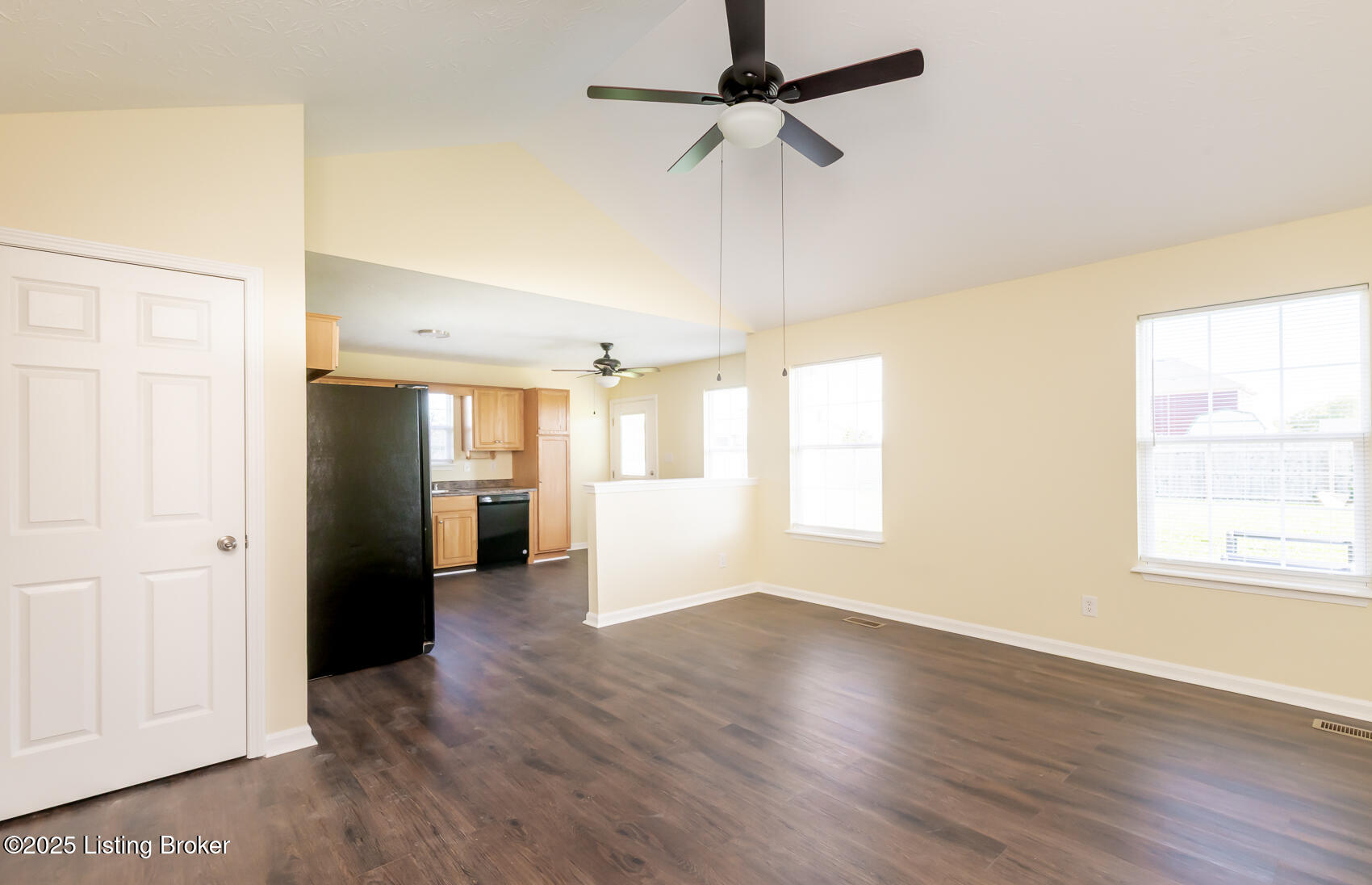 214 Spencer Ln