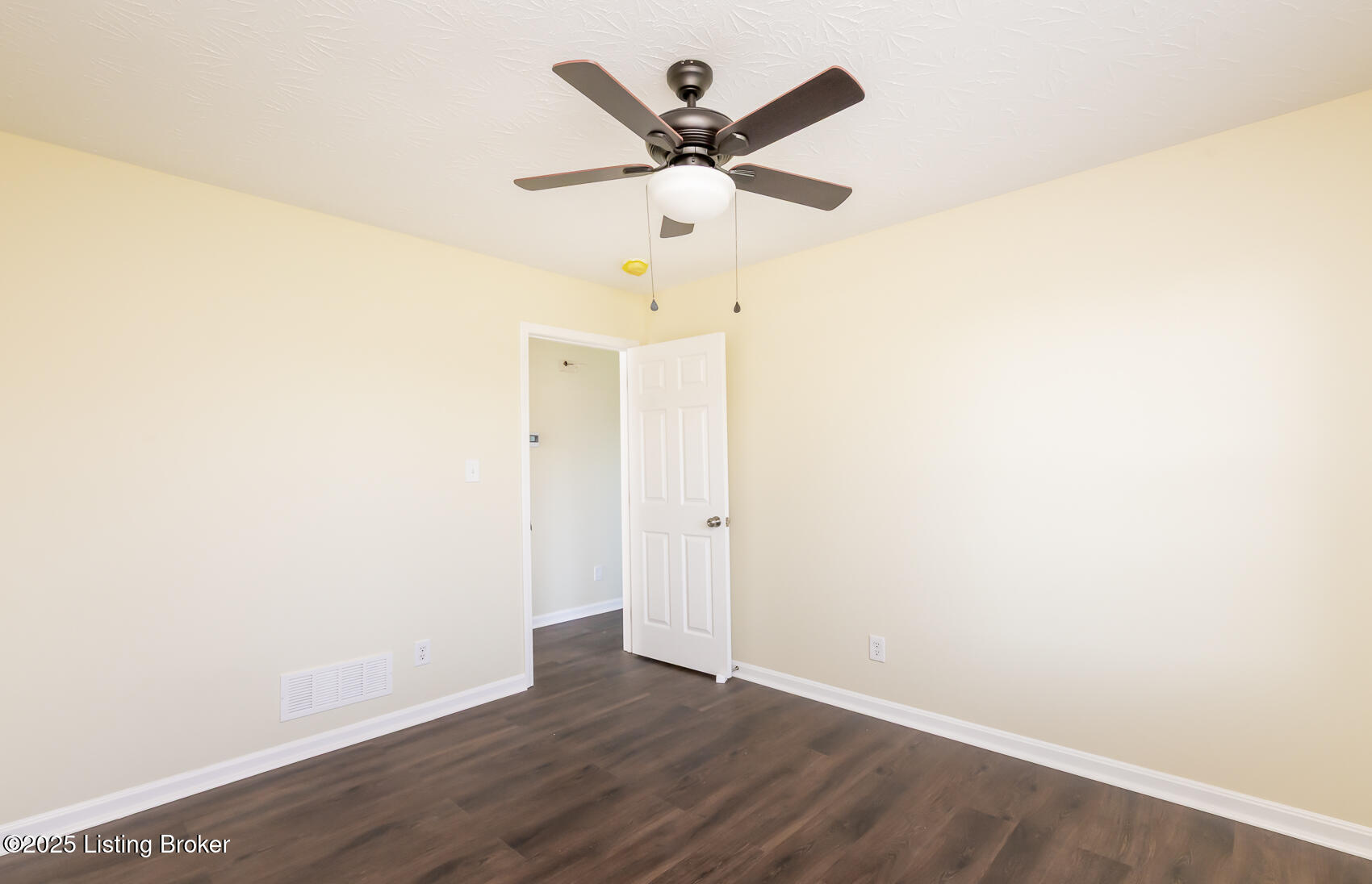 214 Spencer Ln