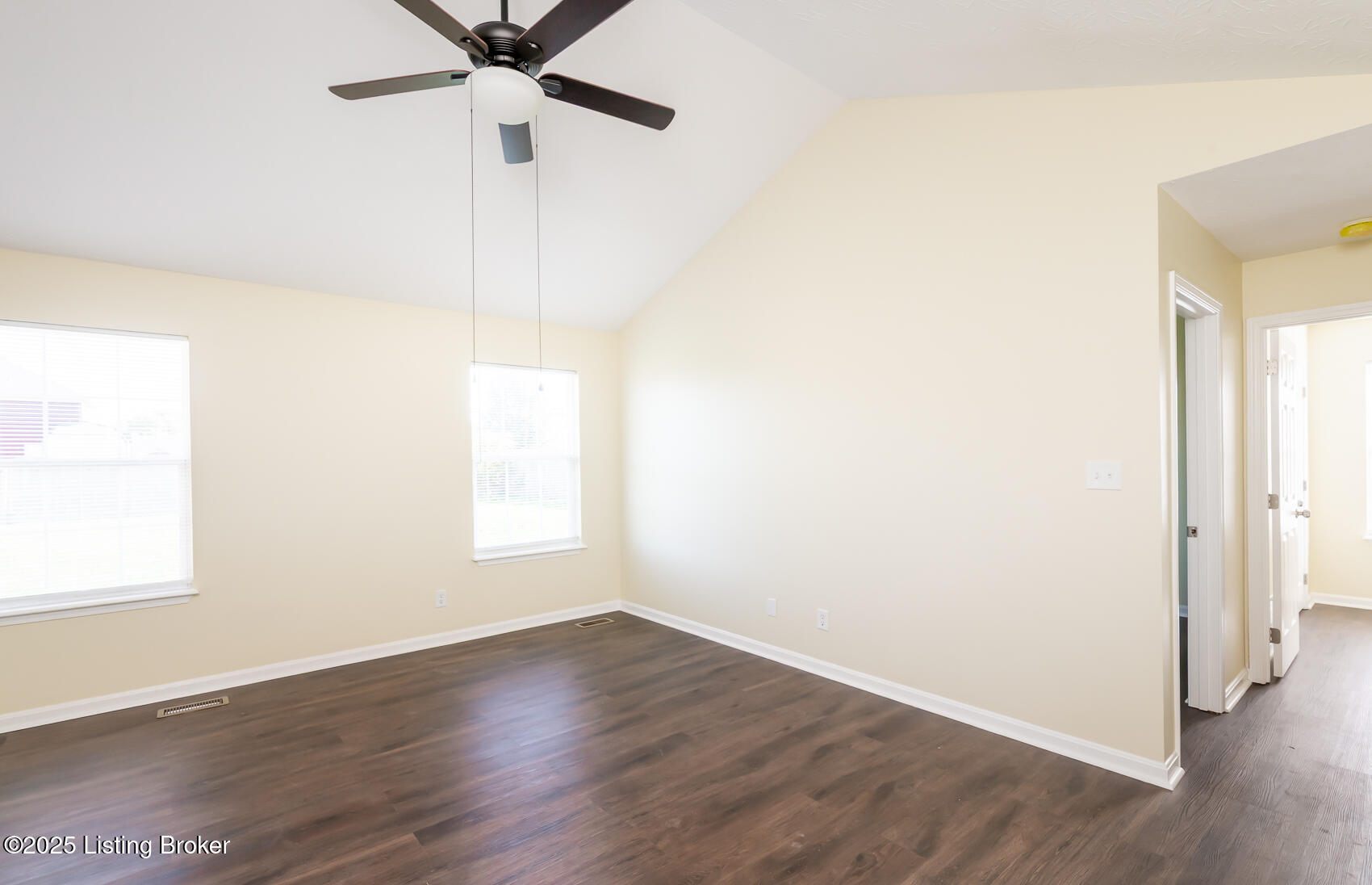 214 Spencer Ln