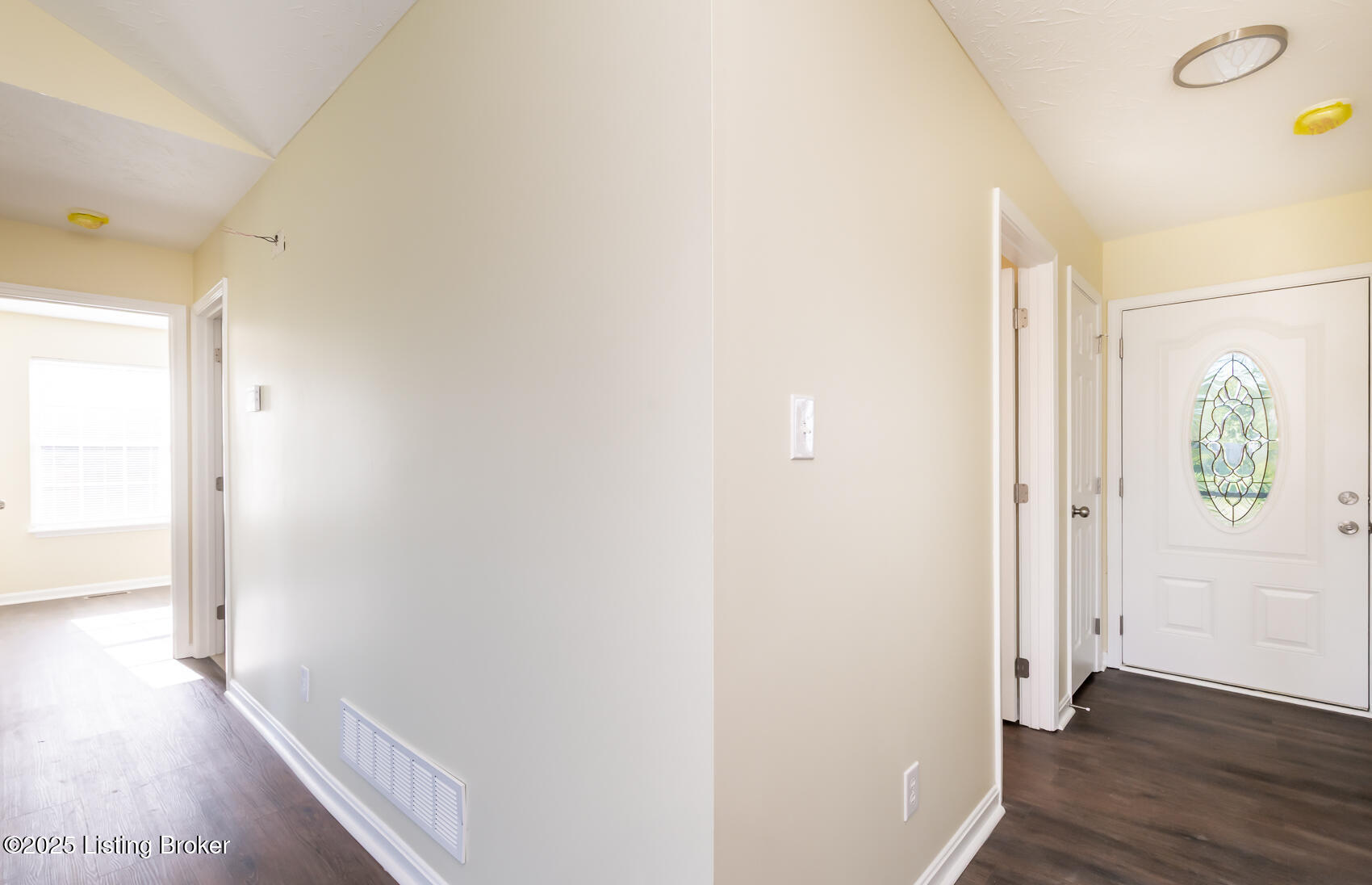 214 Spencer Ln