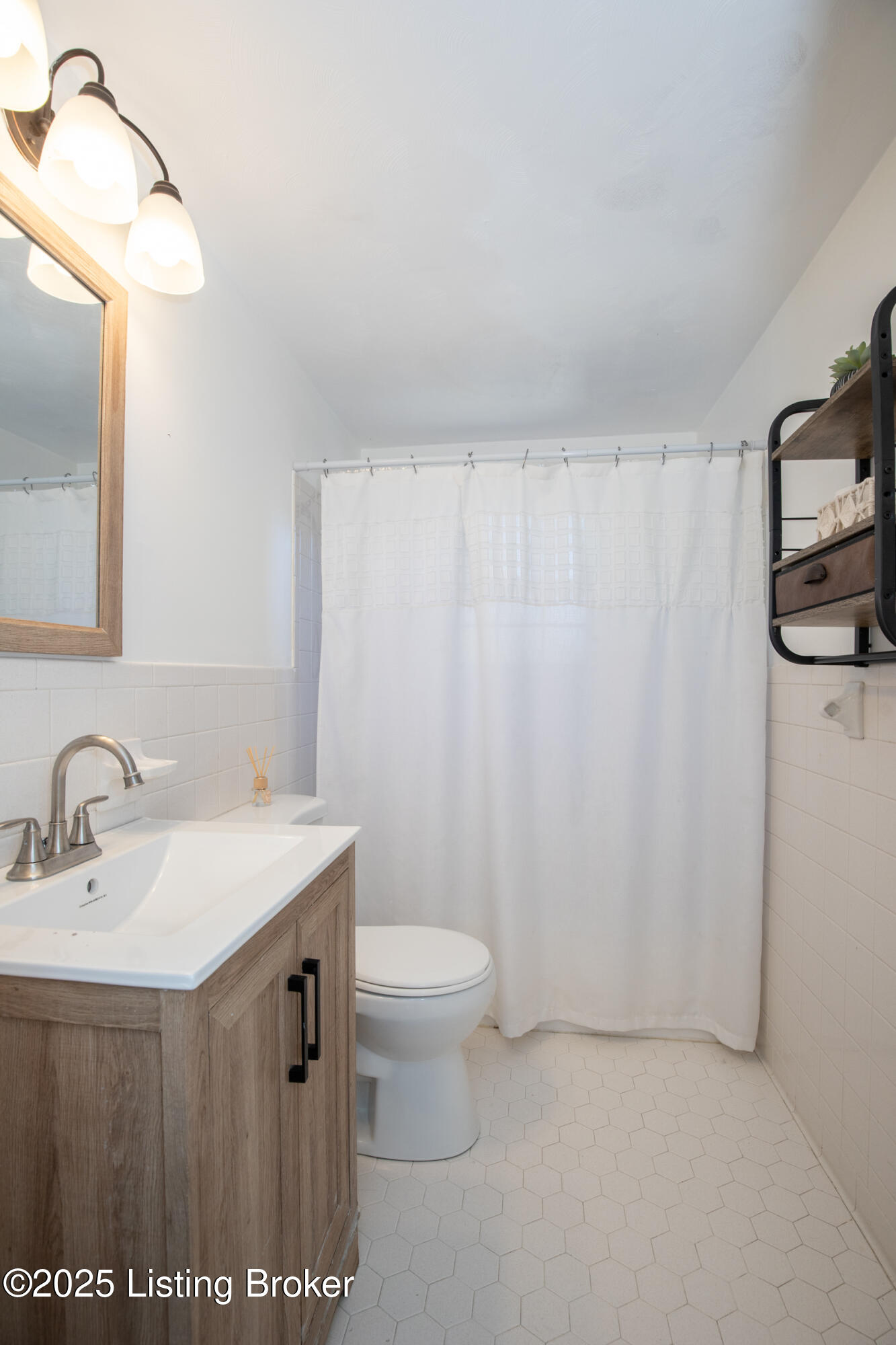 4103 Serene Way