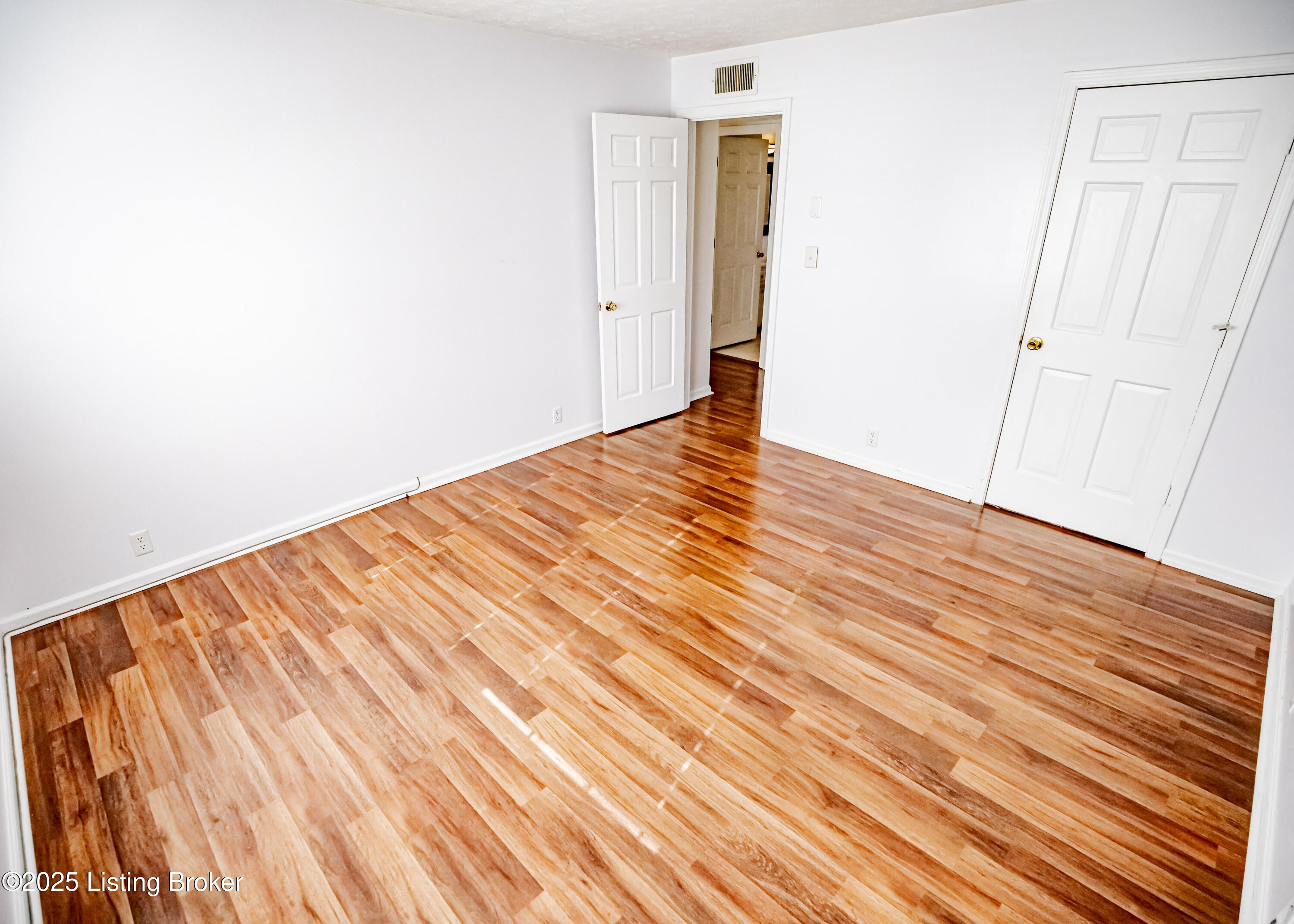 1643 Greenland Park Cir 3