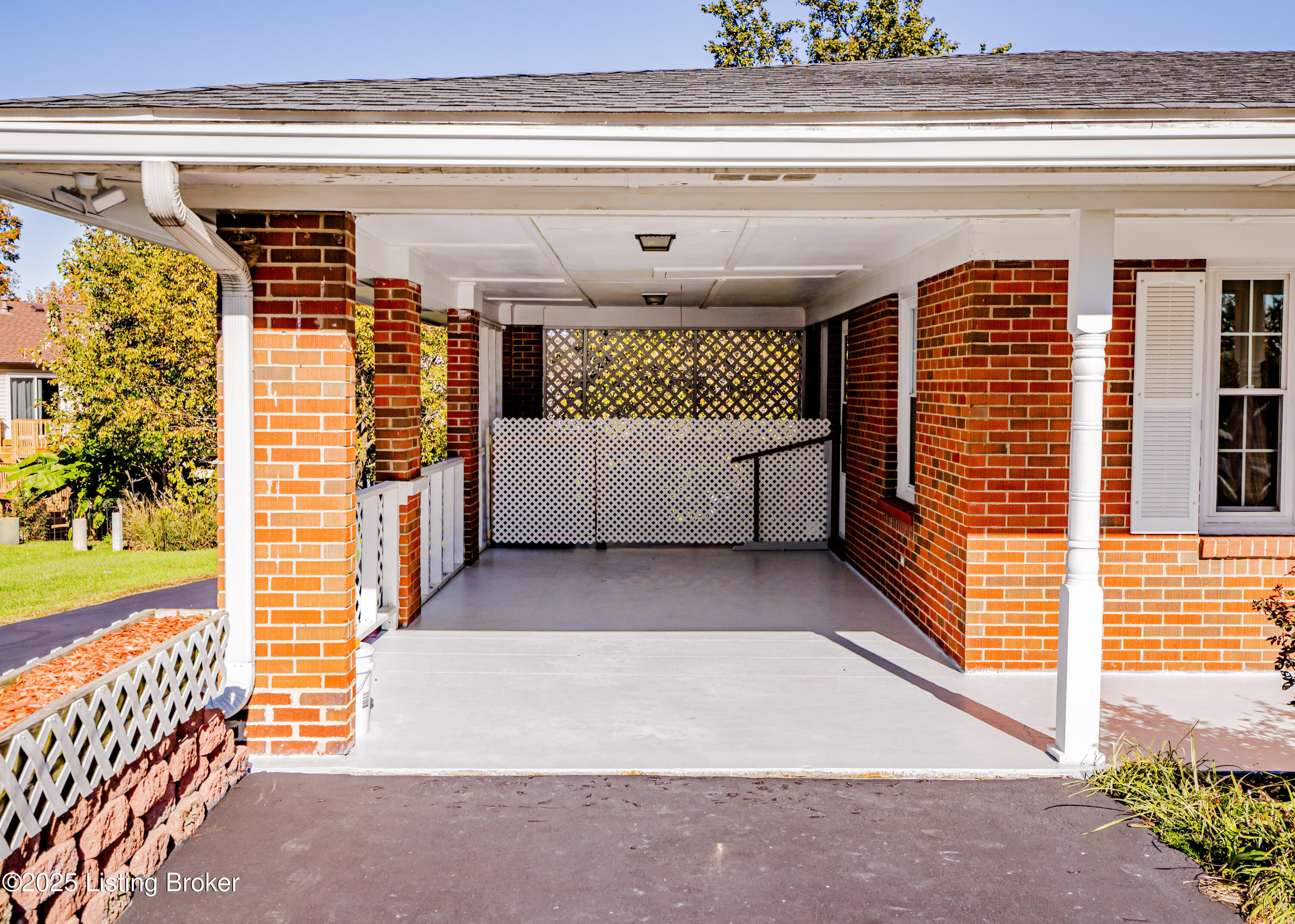 1643 Greenland Park Cir 3
