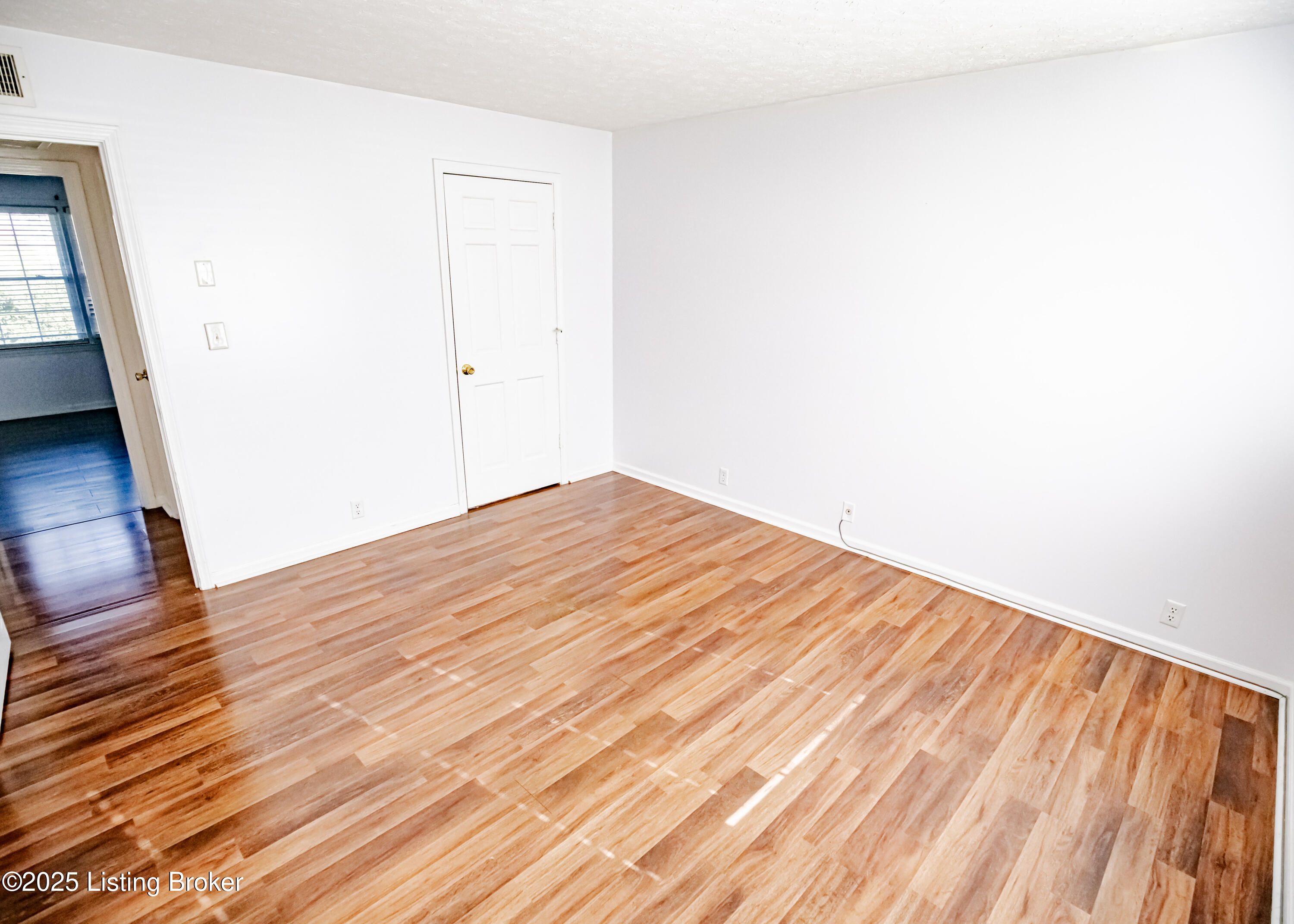 1643 Greenland Park Cir 3