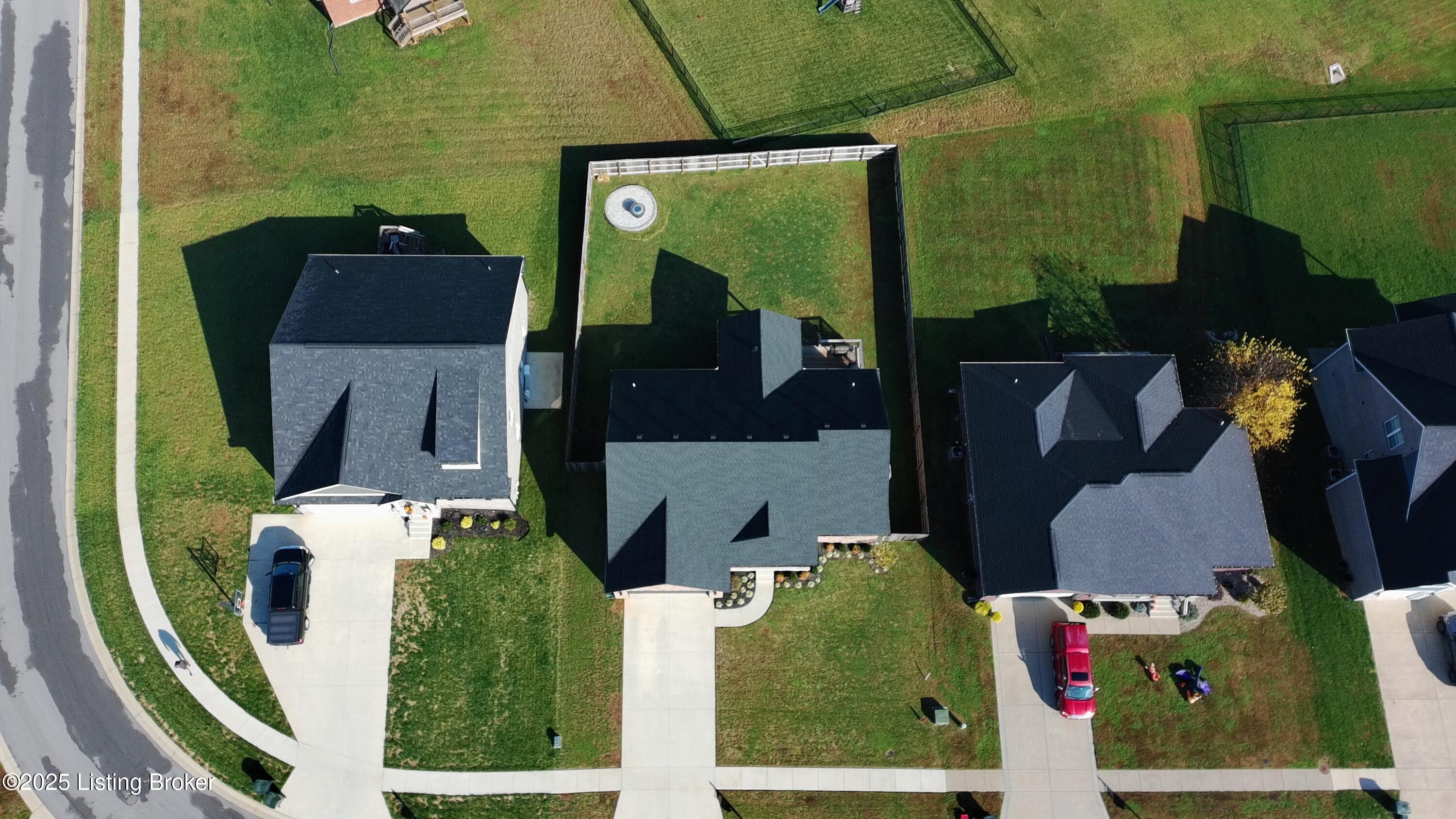 234 Williamsburg Dr