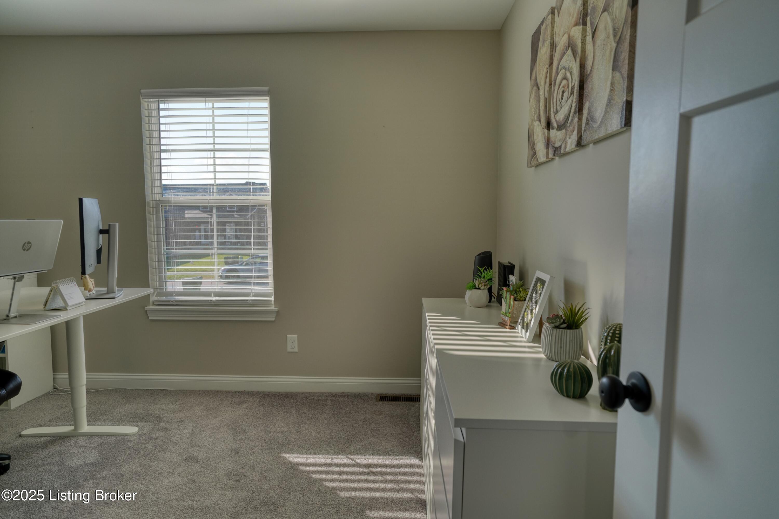 234 Williamsburg Dr