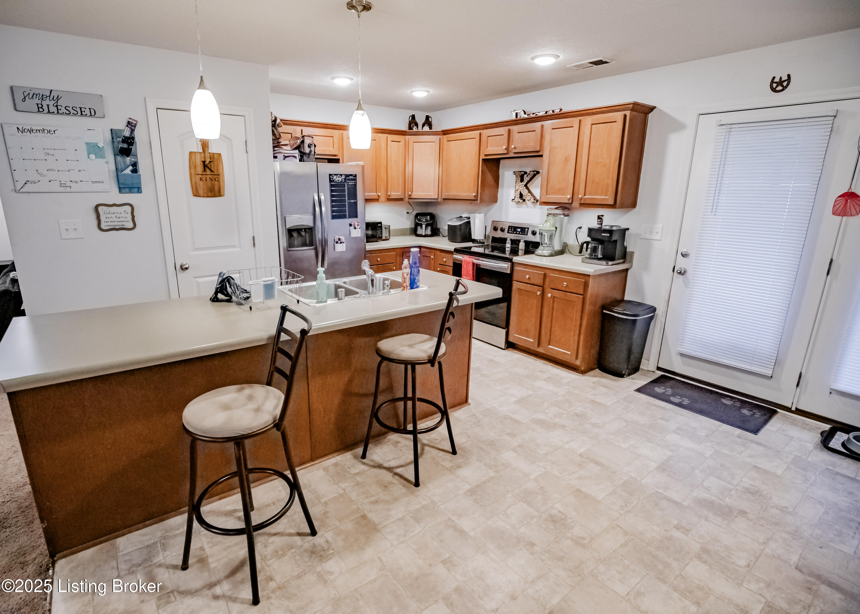 811 Tecumseh Dr