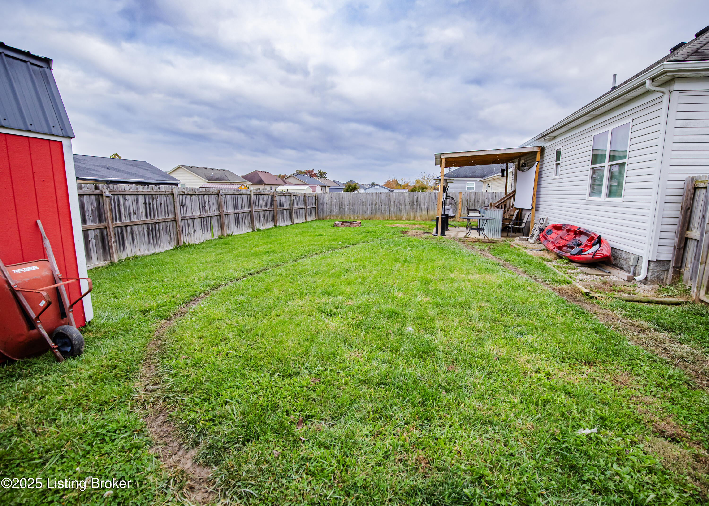 811 Tecumseh Dr