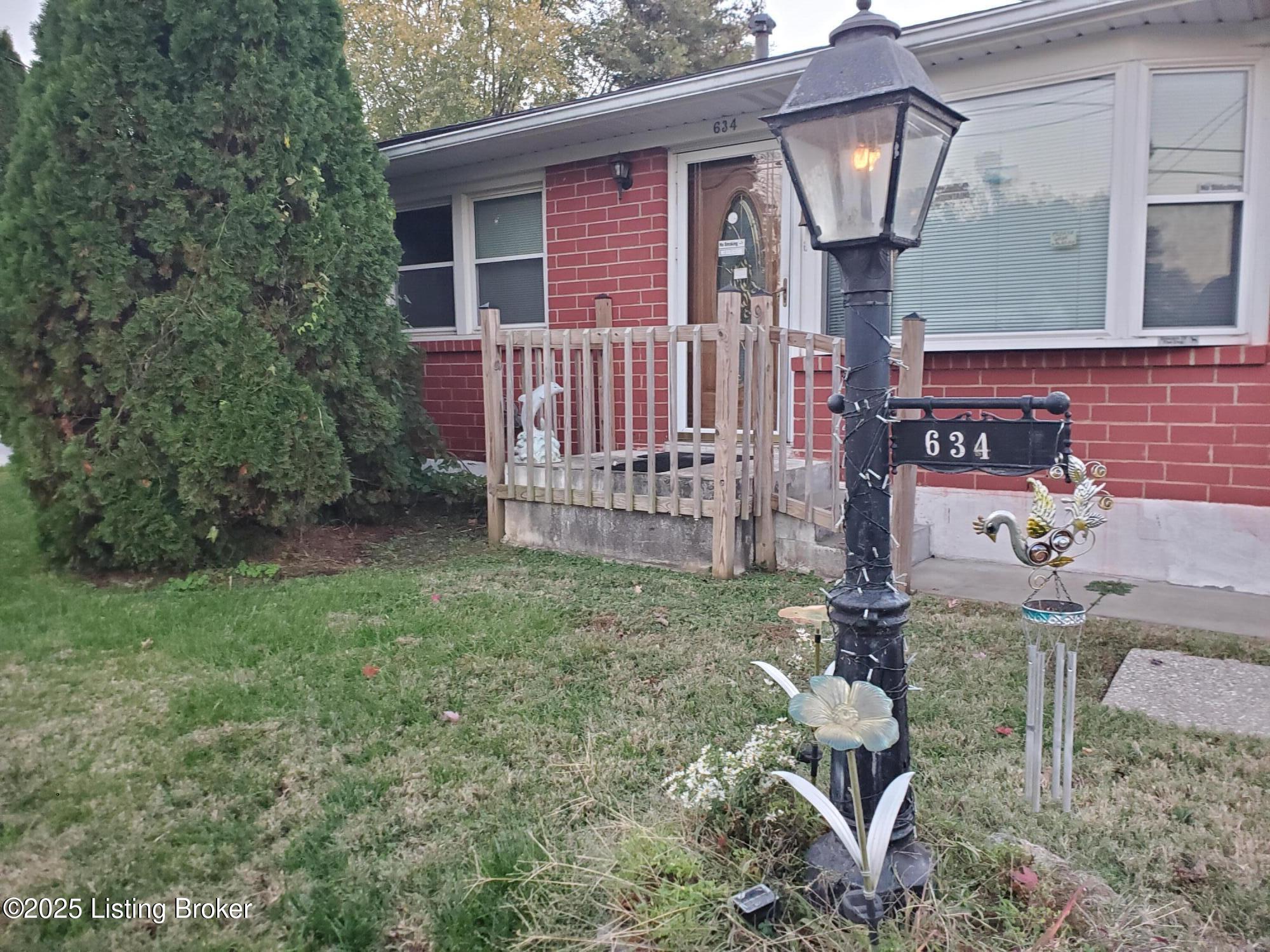 634 Edith Rd