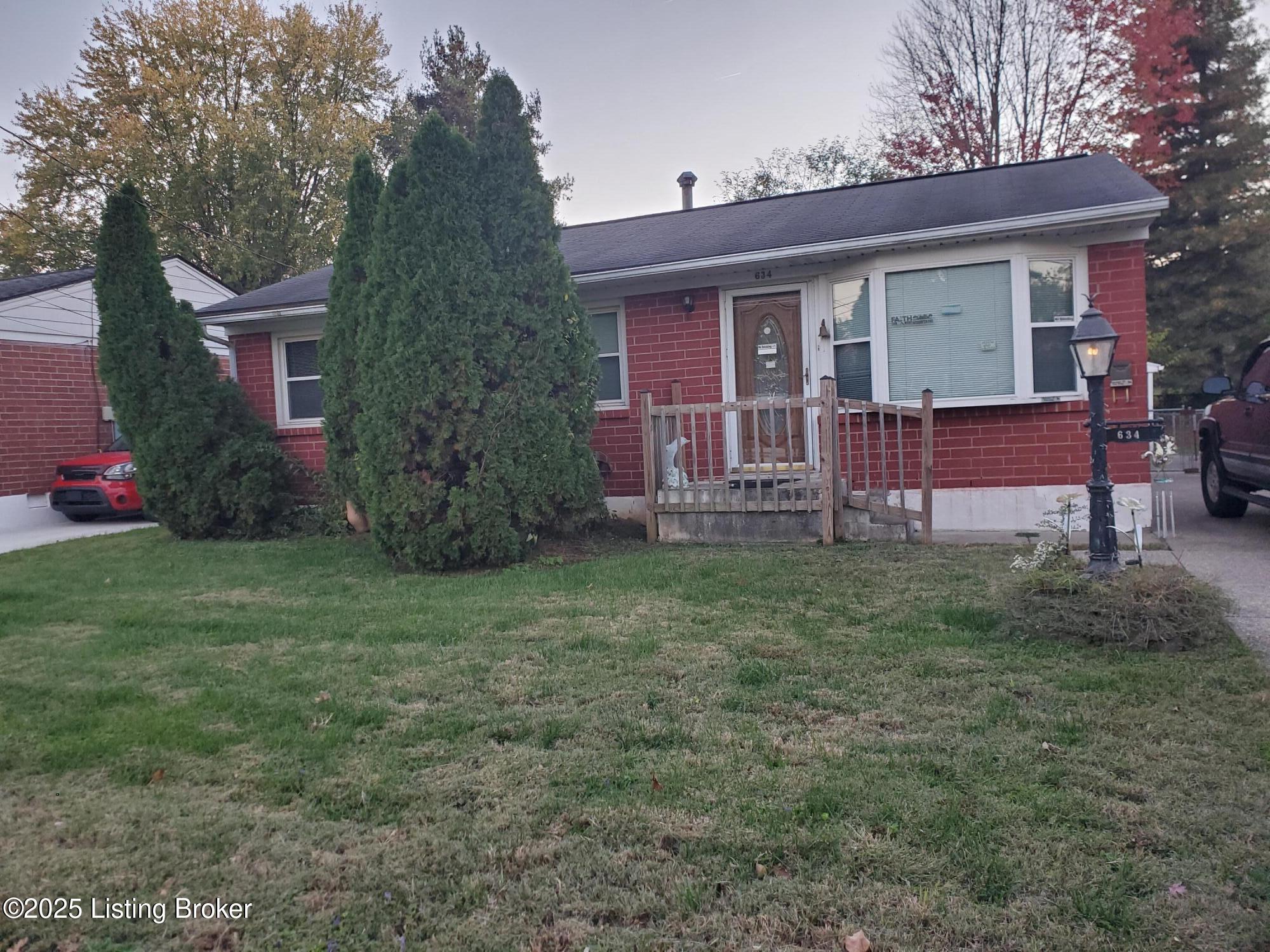 634 Edith Rd