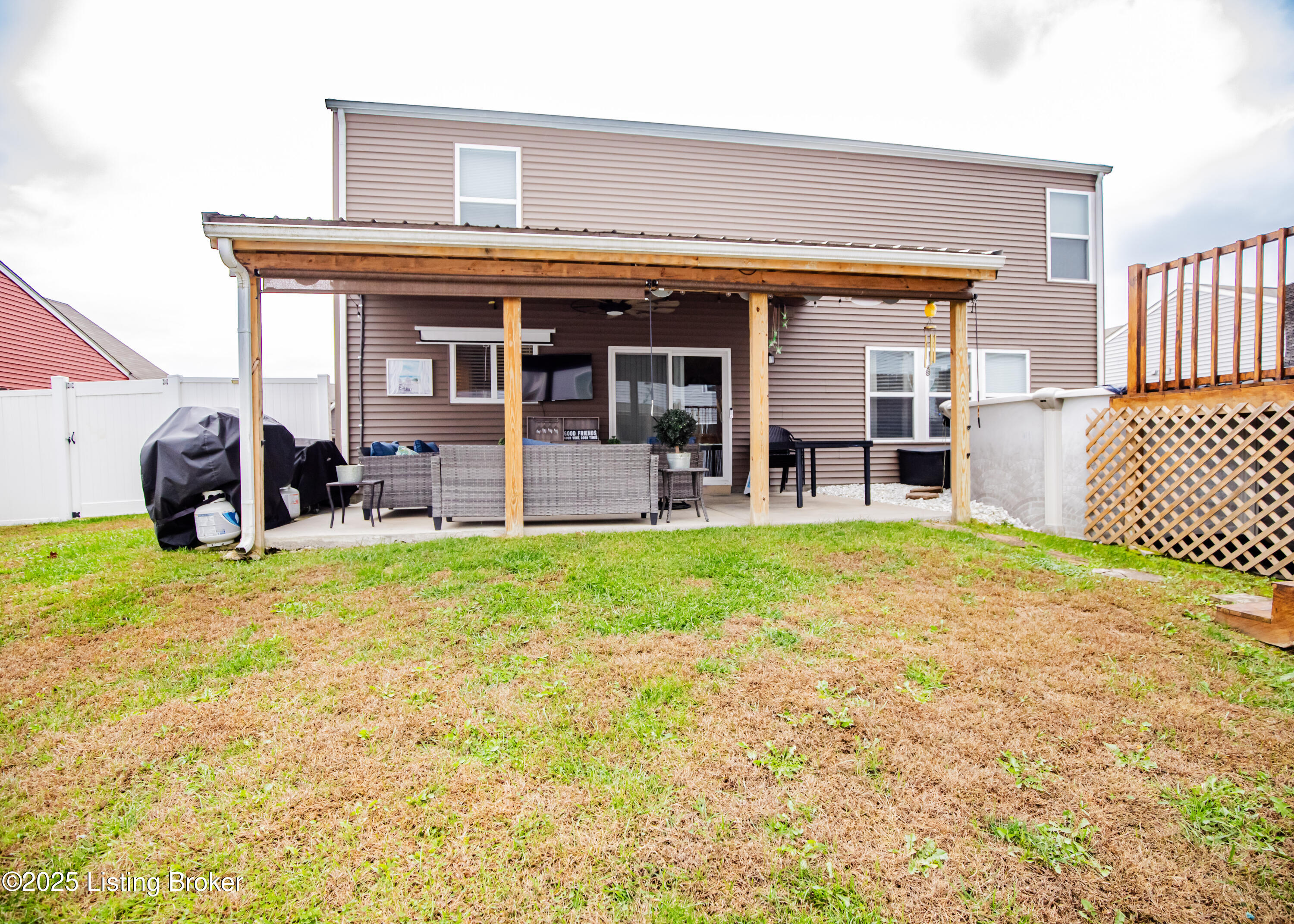 261 Boulders West Dr