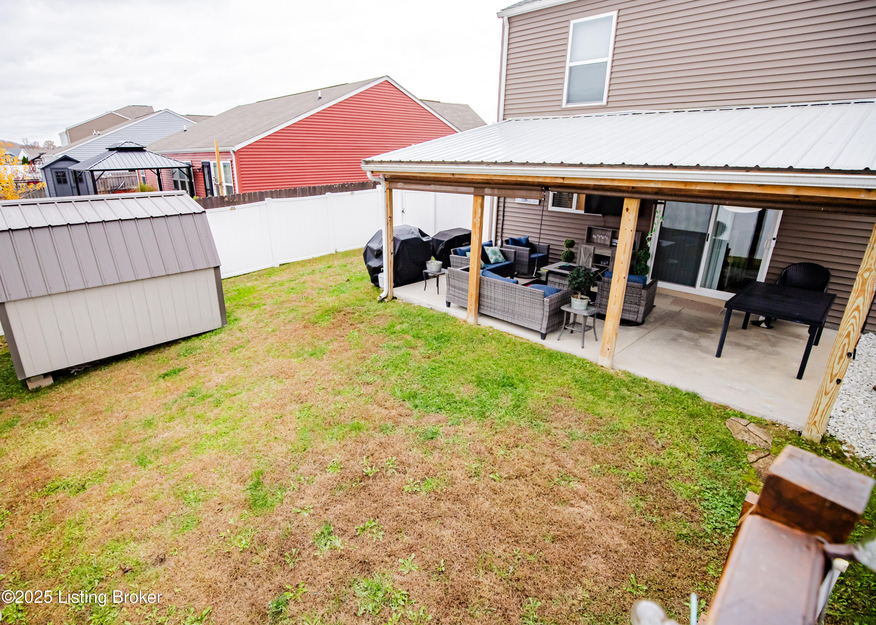 261 Boulders West Dr